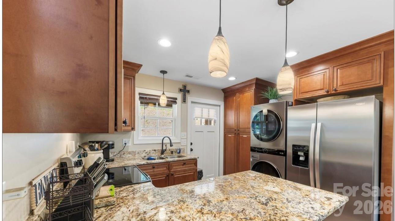 CATAWBA COVE - Residential