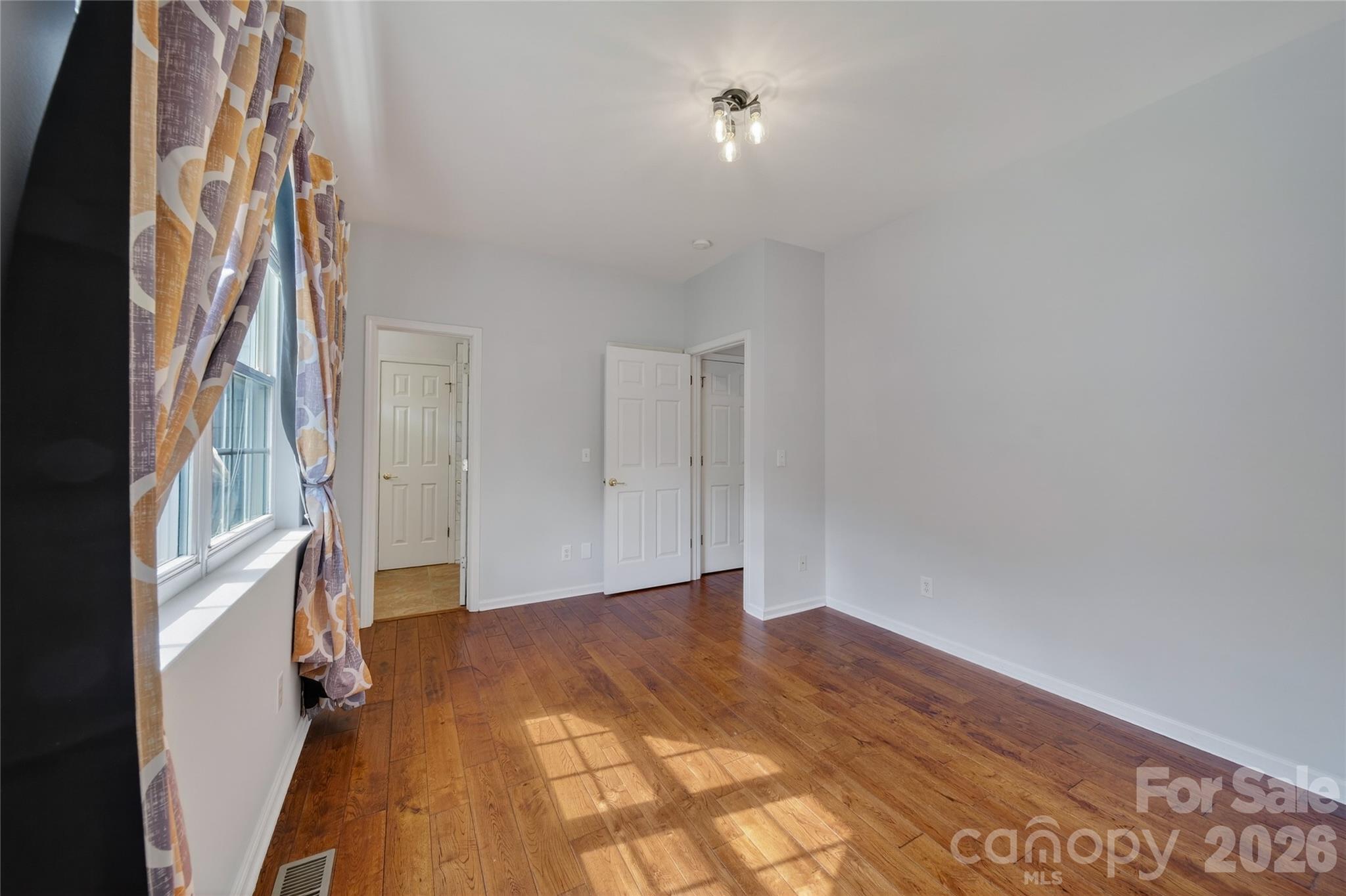 Regent Park - Residential