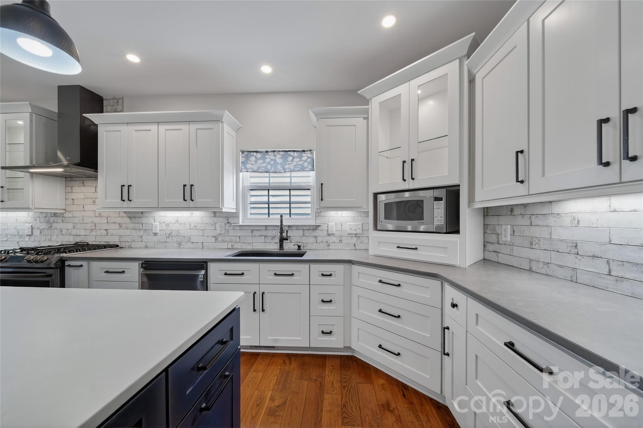 Regent Park - Residential