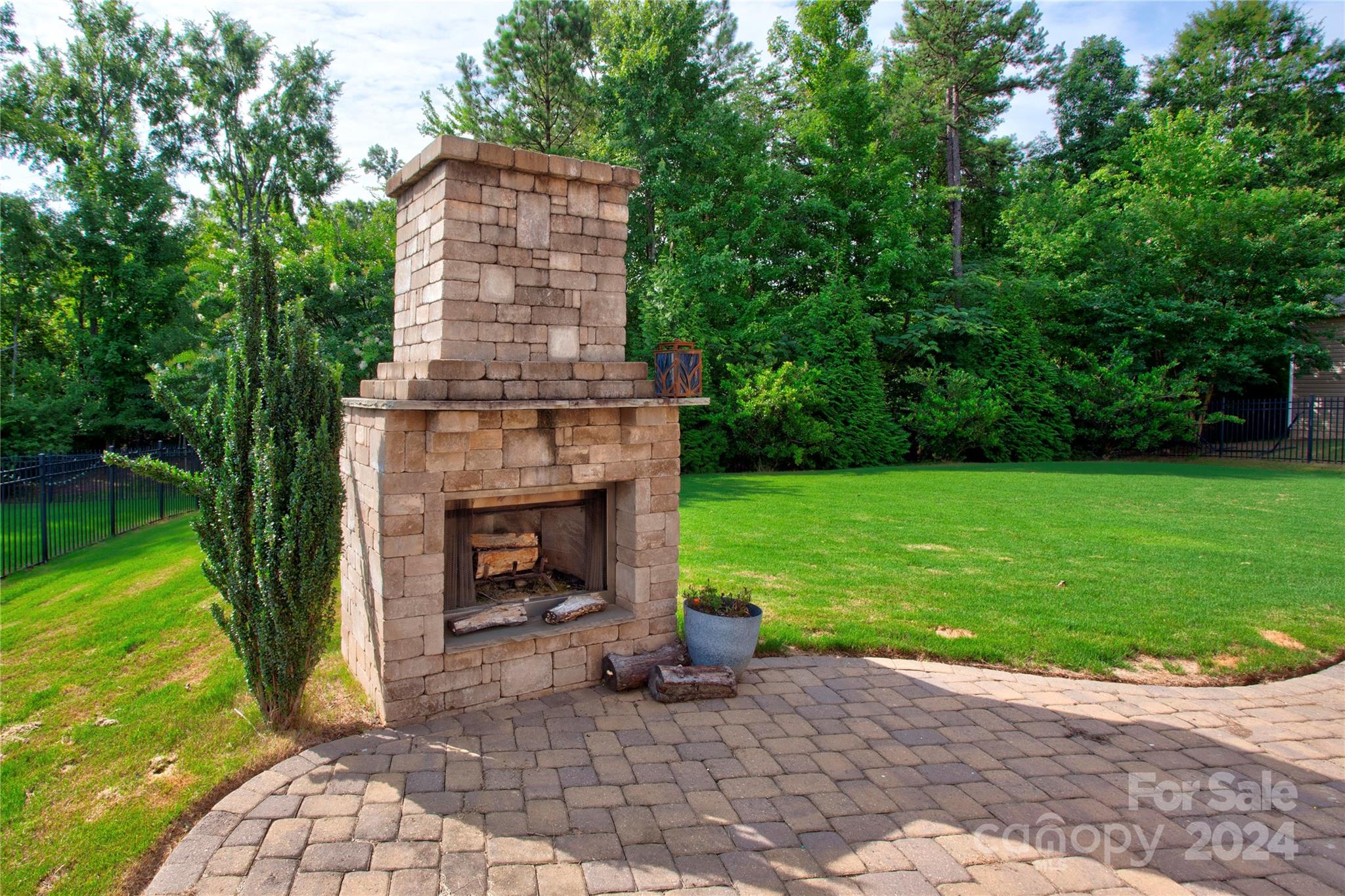 Brookedale Commons - Residential