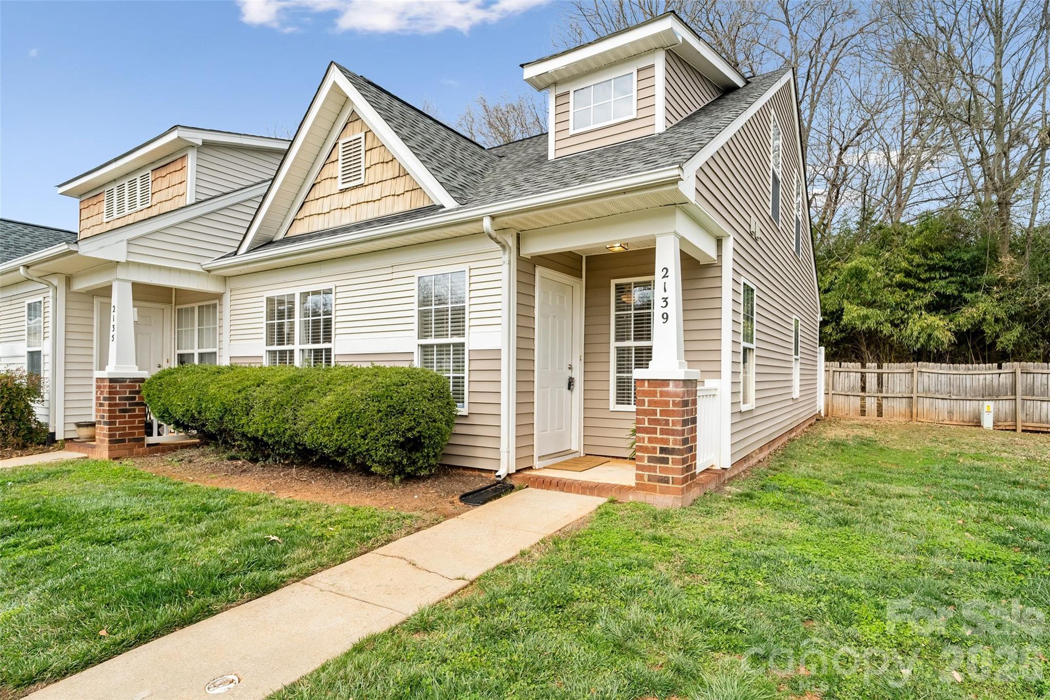 2139 Pavillion Court