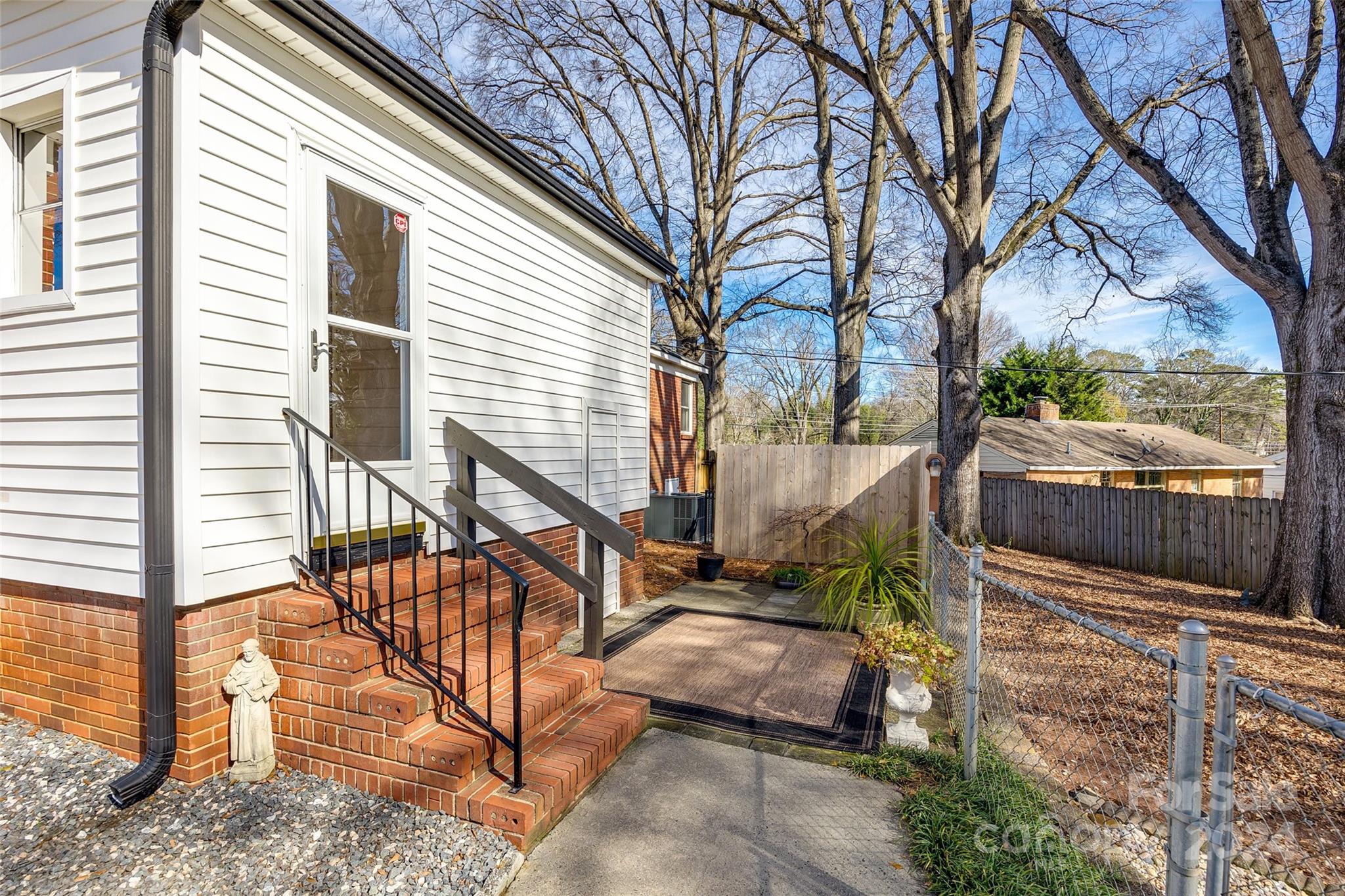 Madison Park - Residential