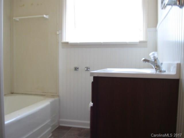 Amity Gardens - Residential Lease