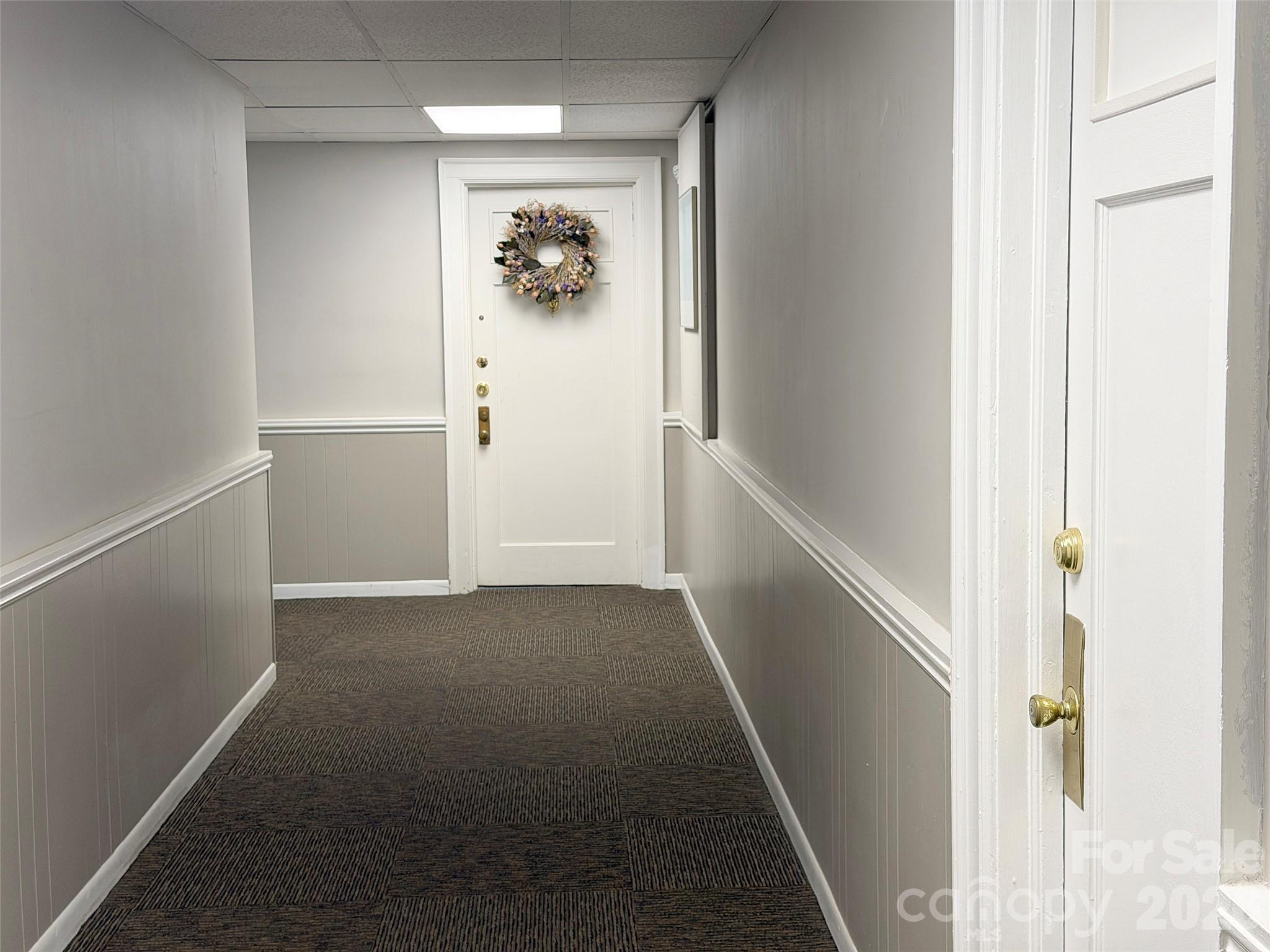 Skyland Downtown Apartments - Residential