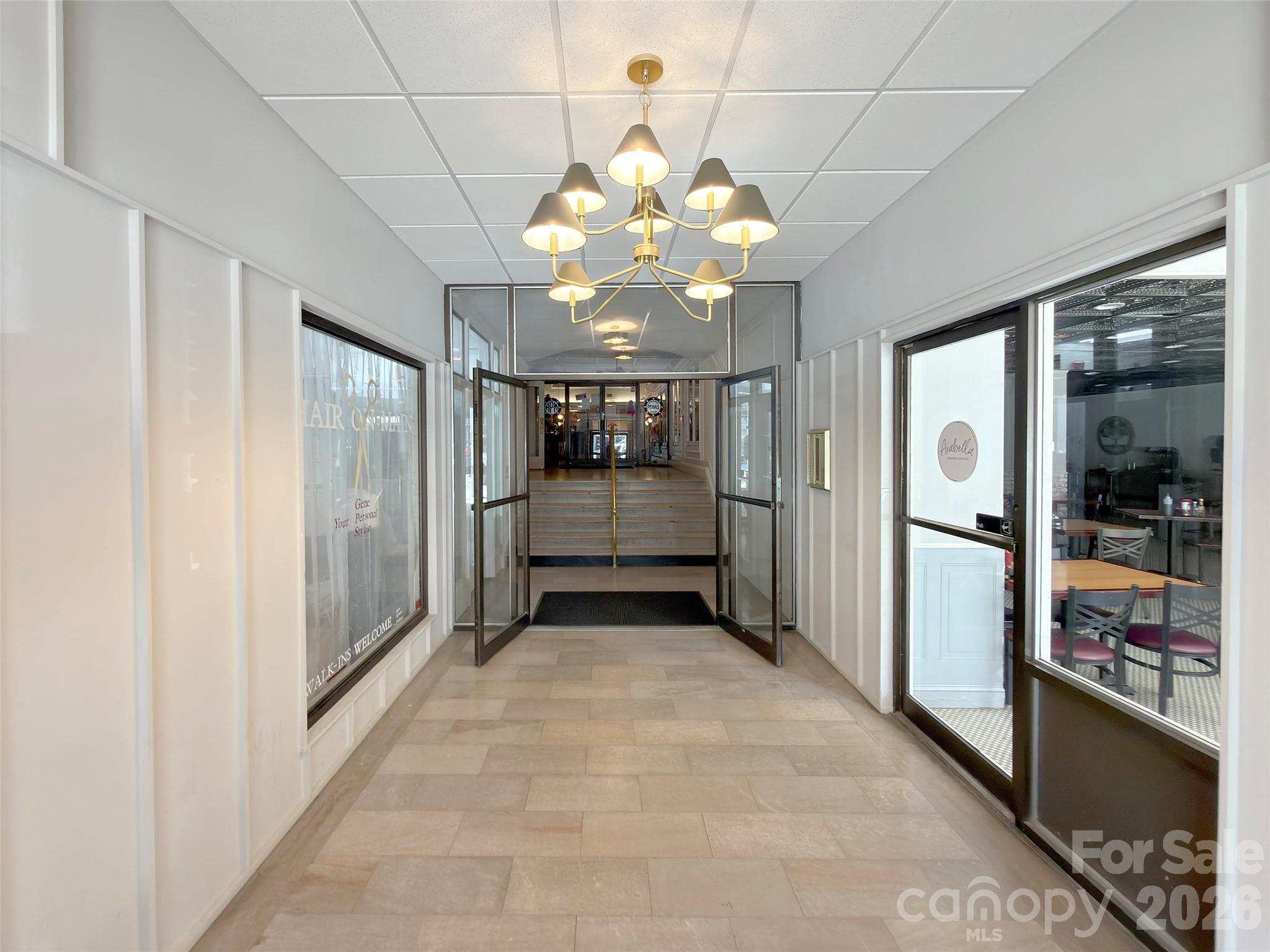 Skyland Downtown Apartments - Residential