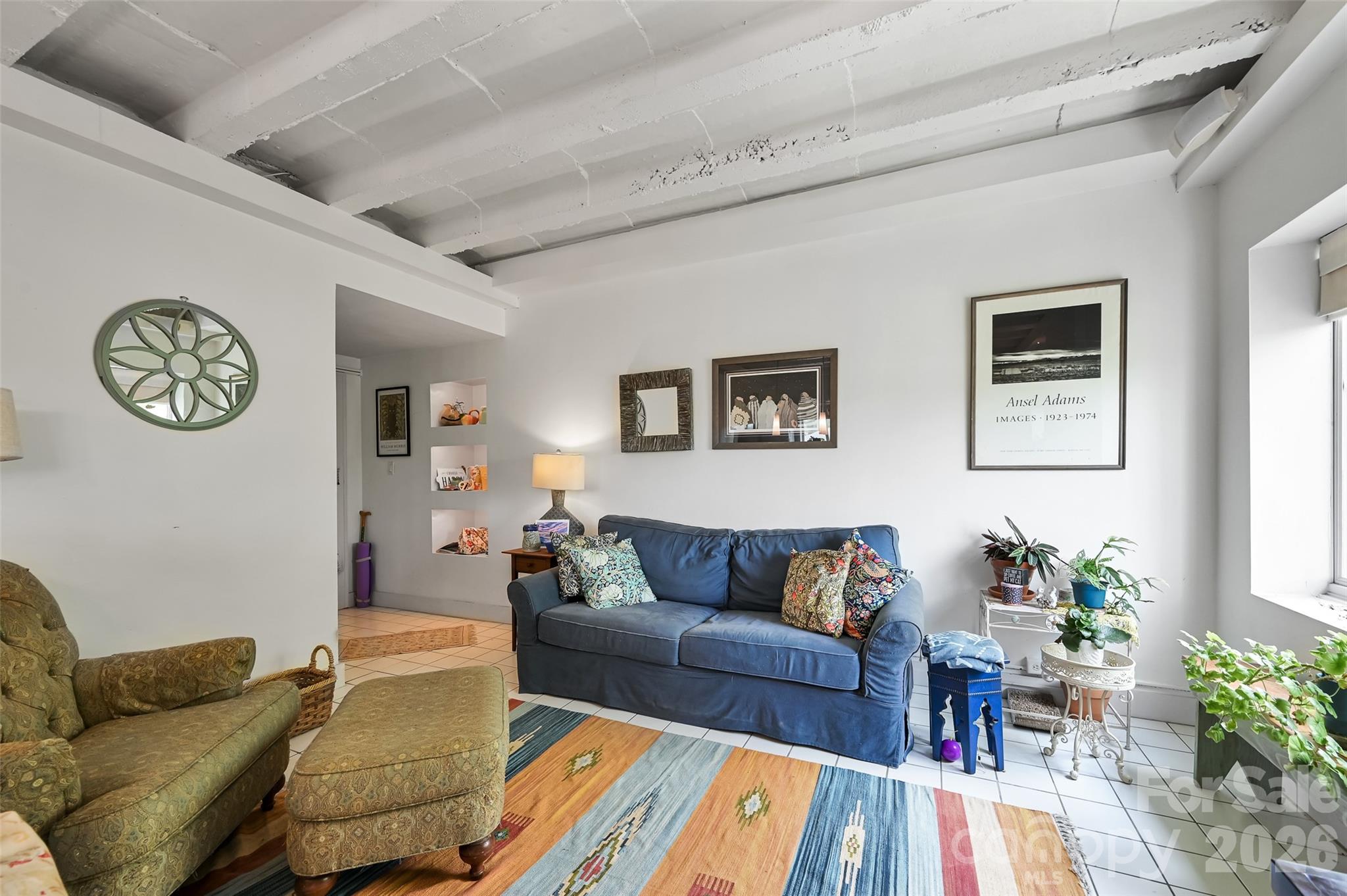 Skyland Downtown Apartments - Residential