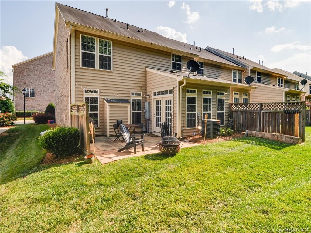 Park South Station - Residential