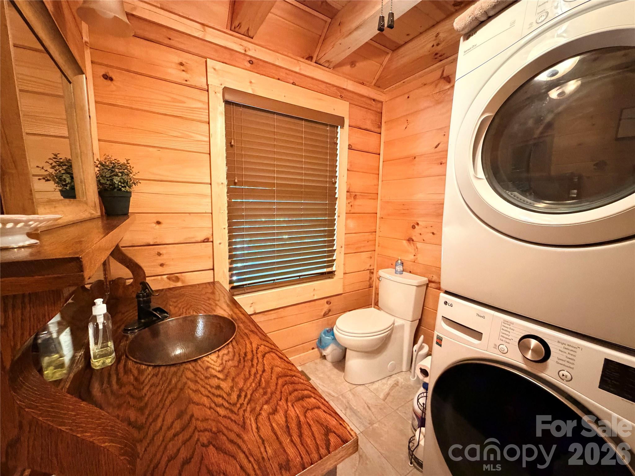 143 Redbird Drive 212, 213