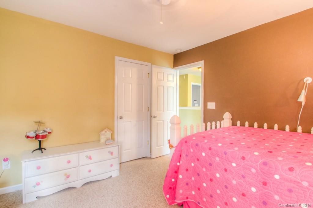 Meadoview - Residential