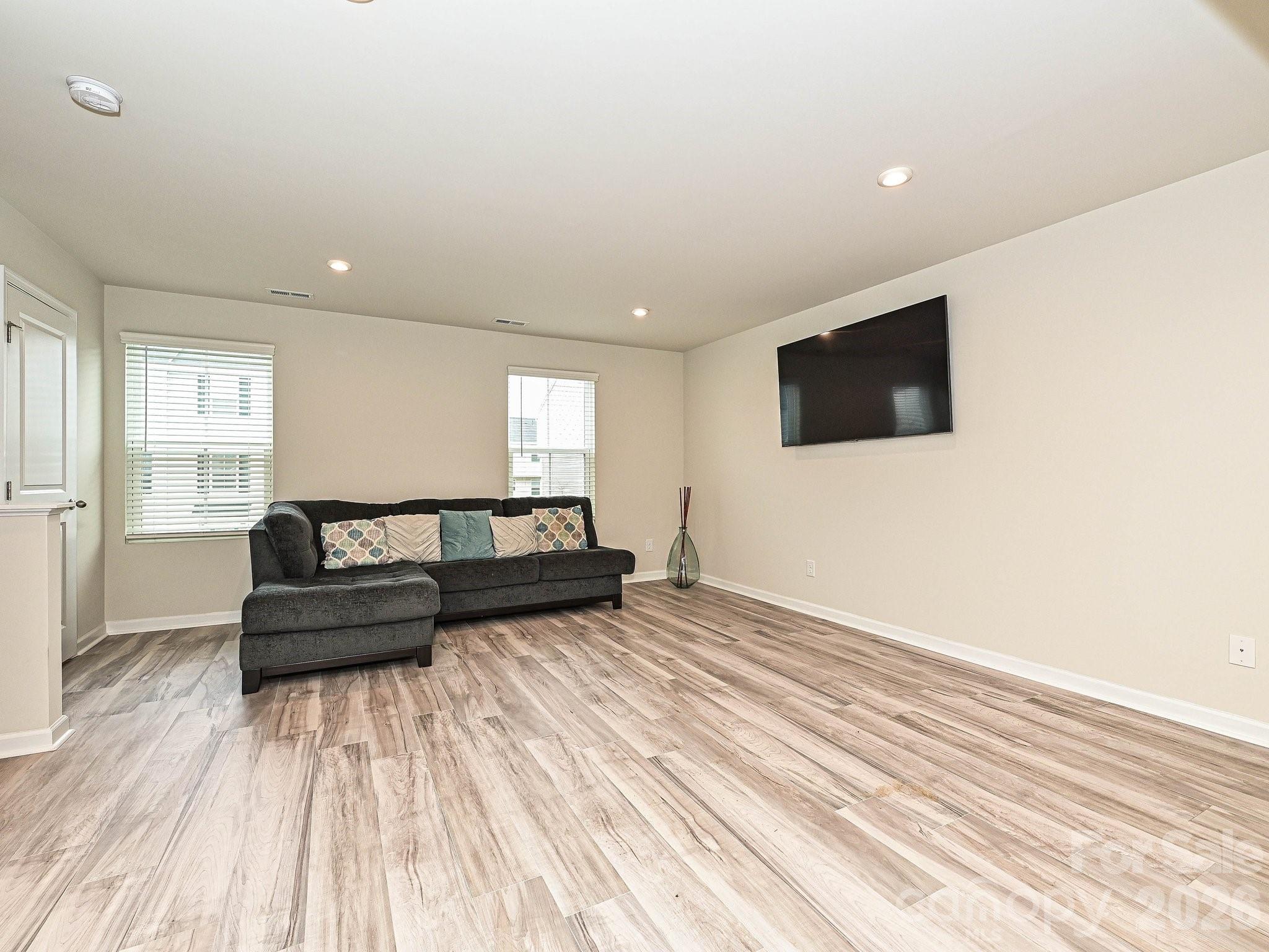 Woodford Green - Residential