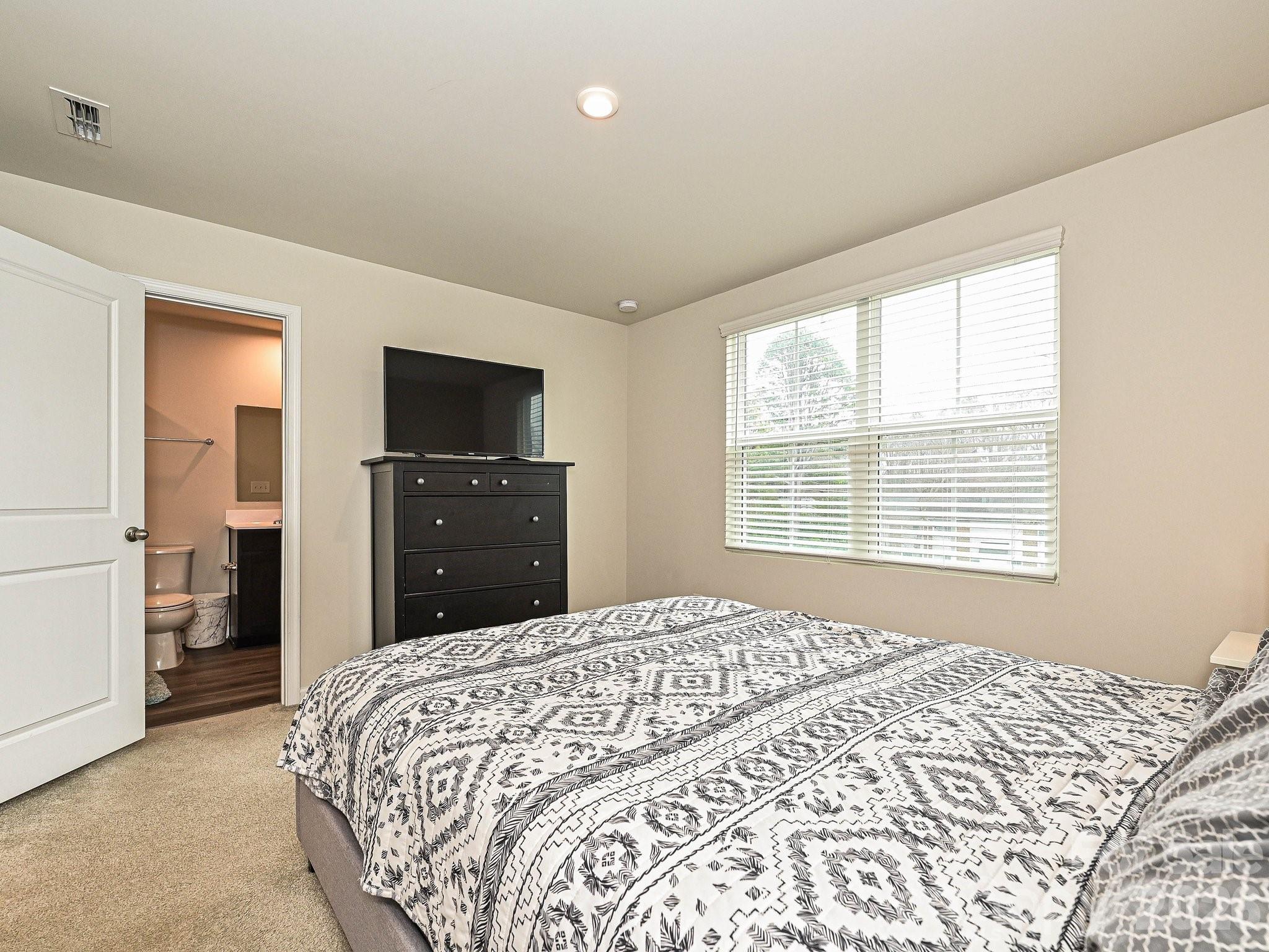 Woodford Green - Residential