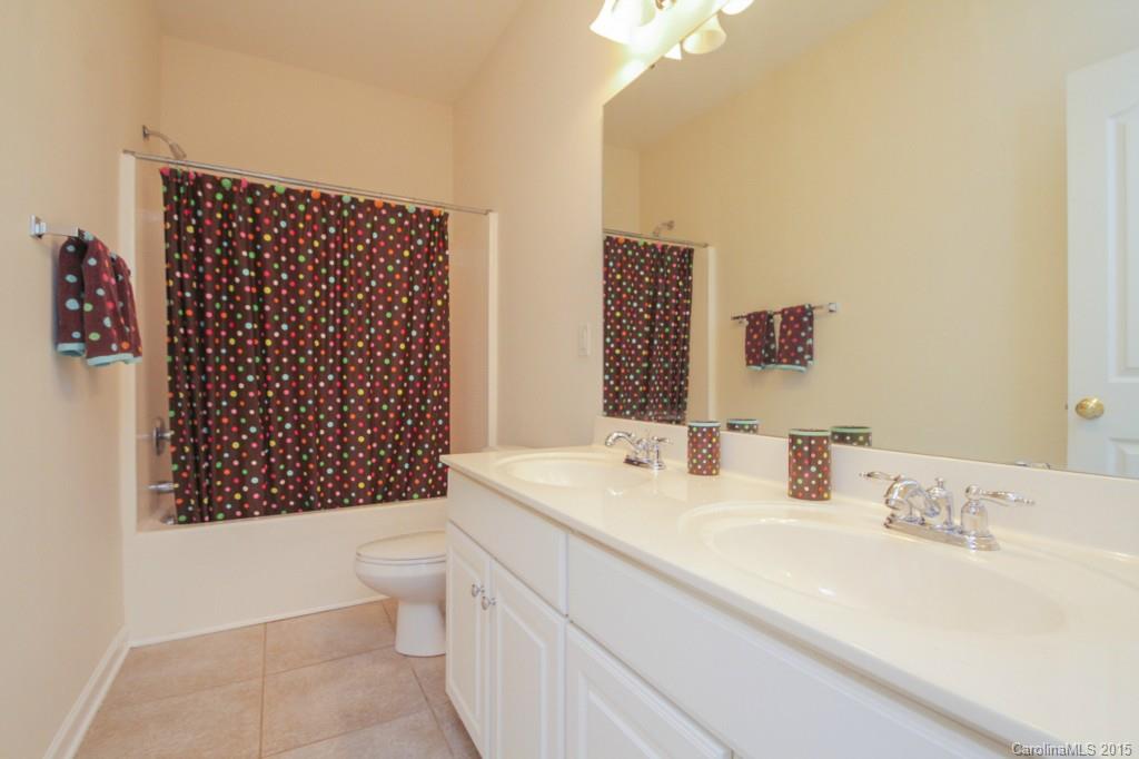 MacAulay - Residential