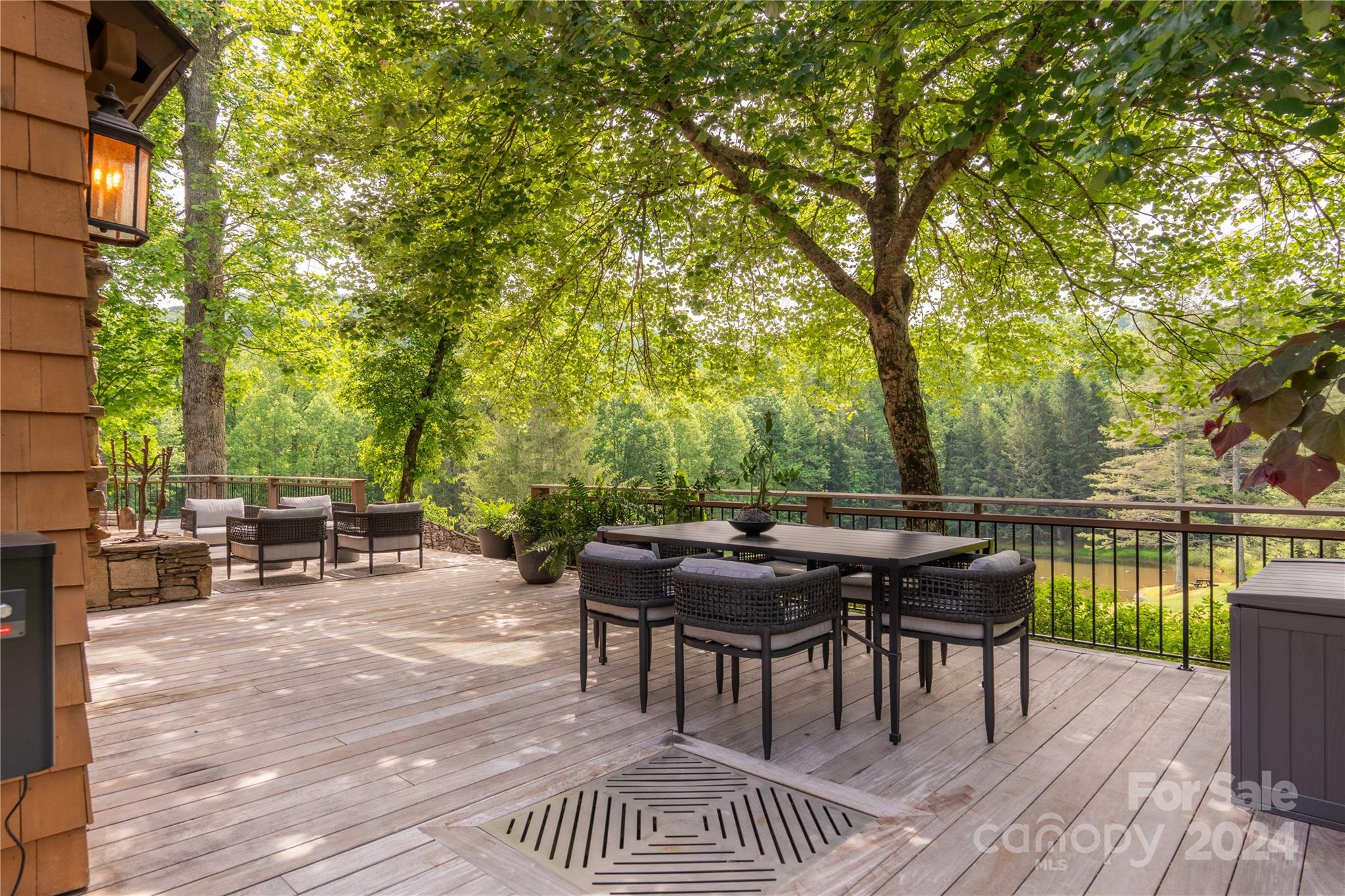 Cliffs Valley - Residential