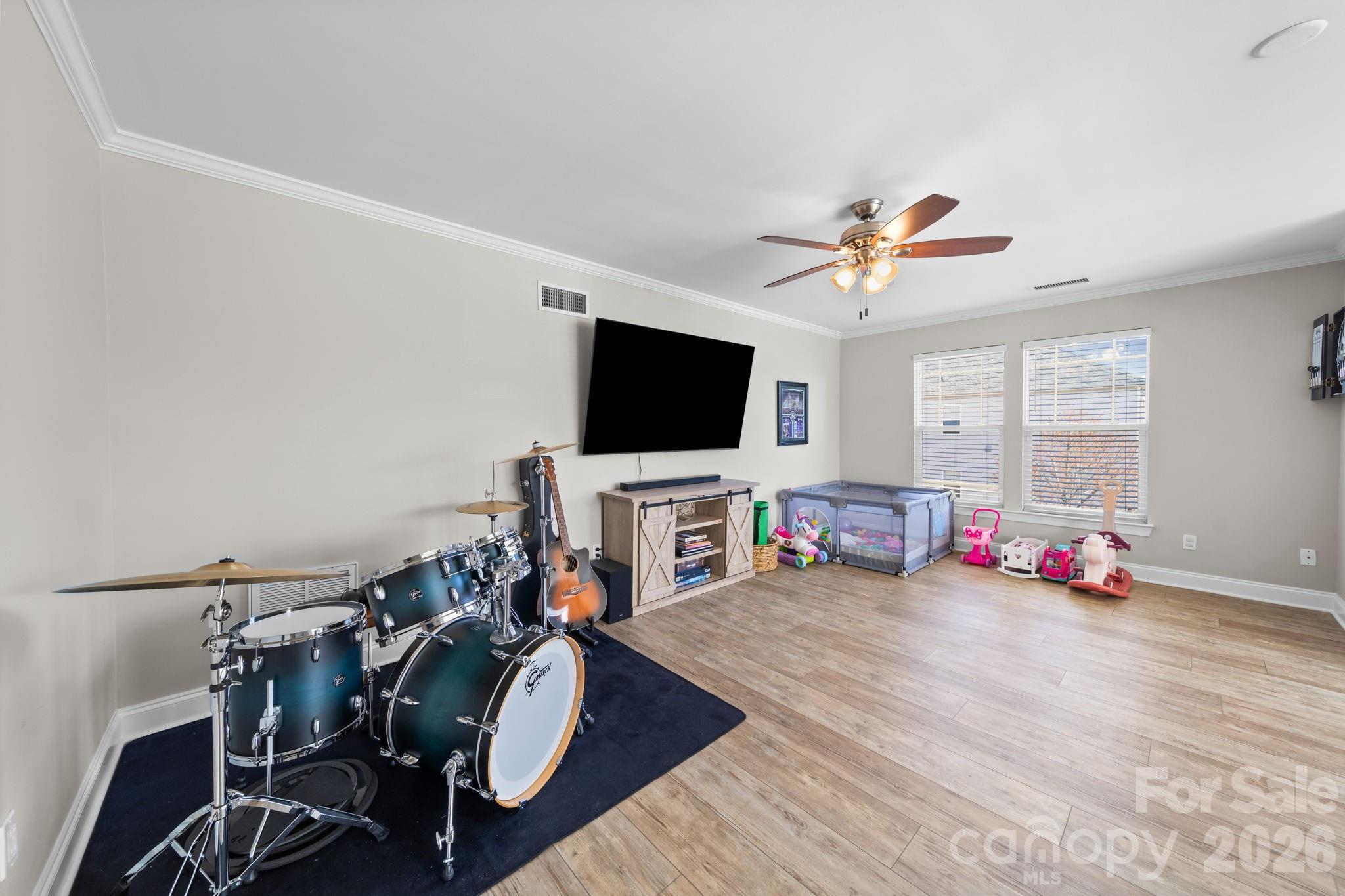 Macaulay - Residential