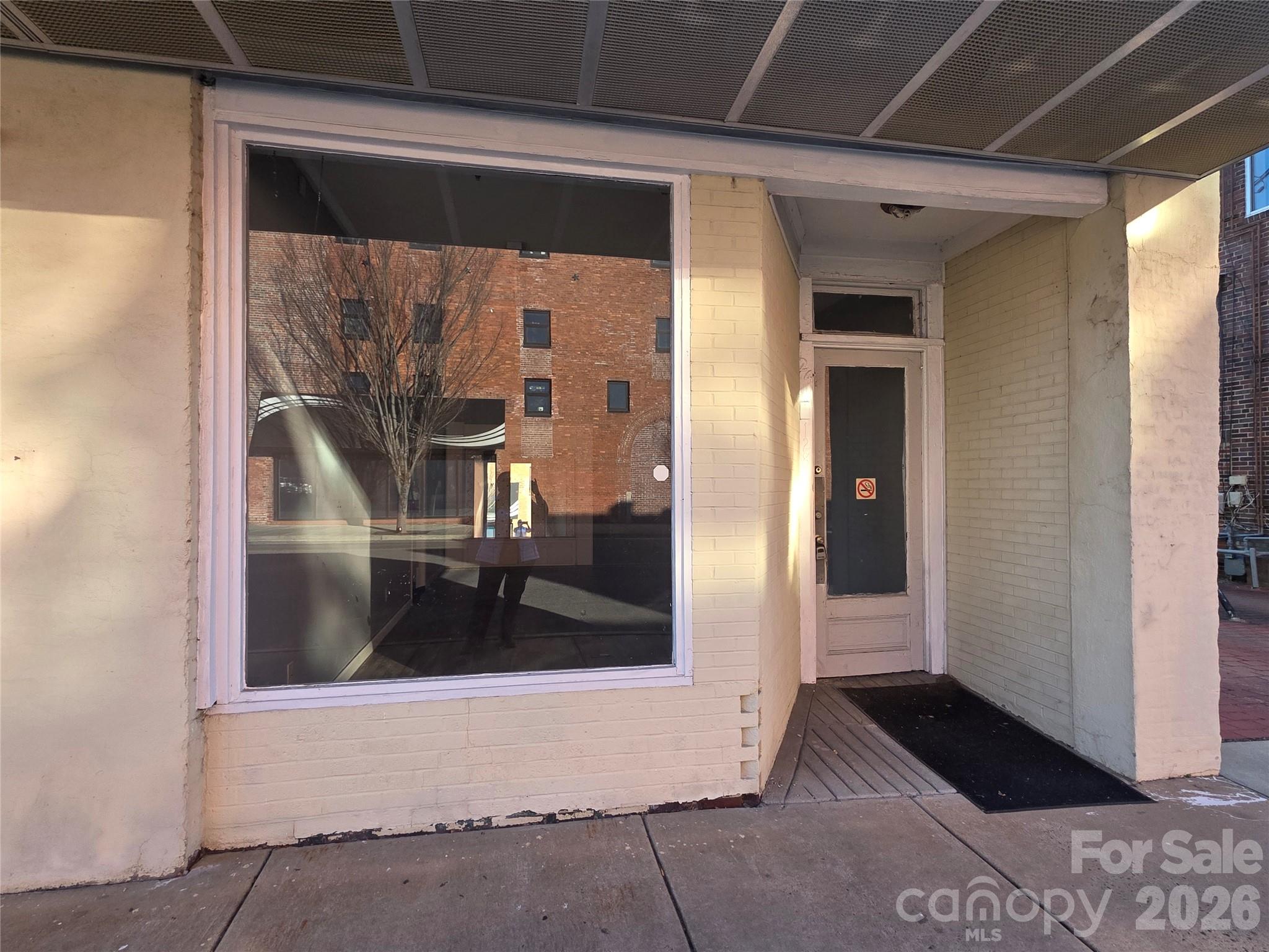 128 Dr Martin Luther King Jr Way