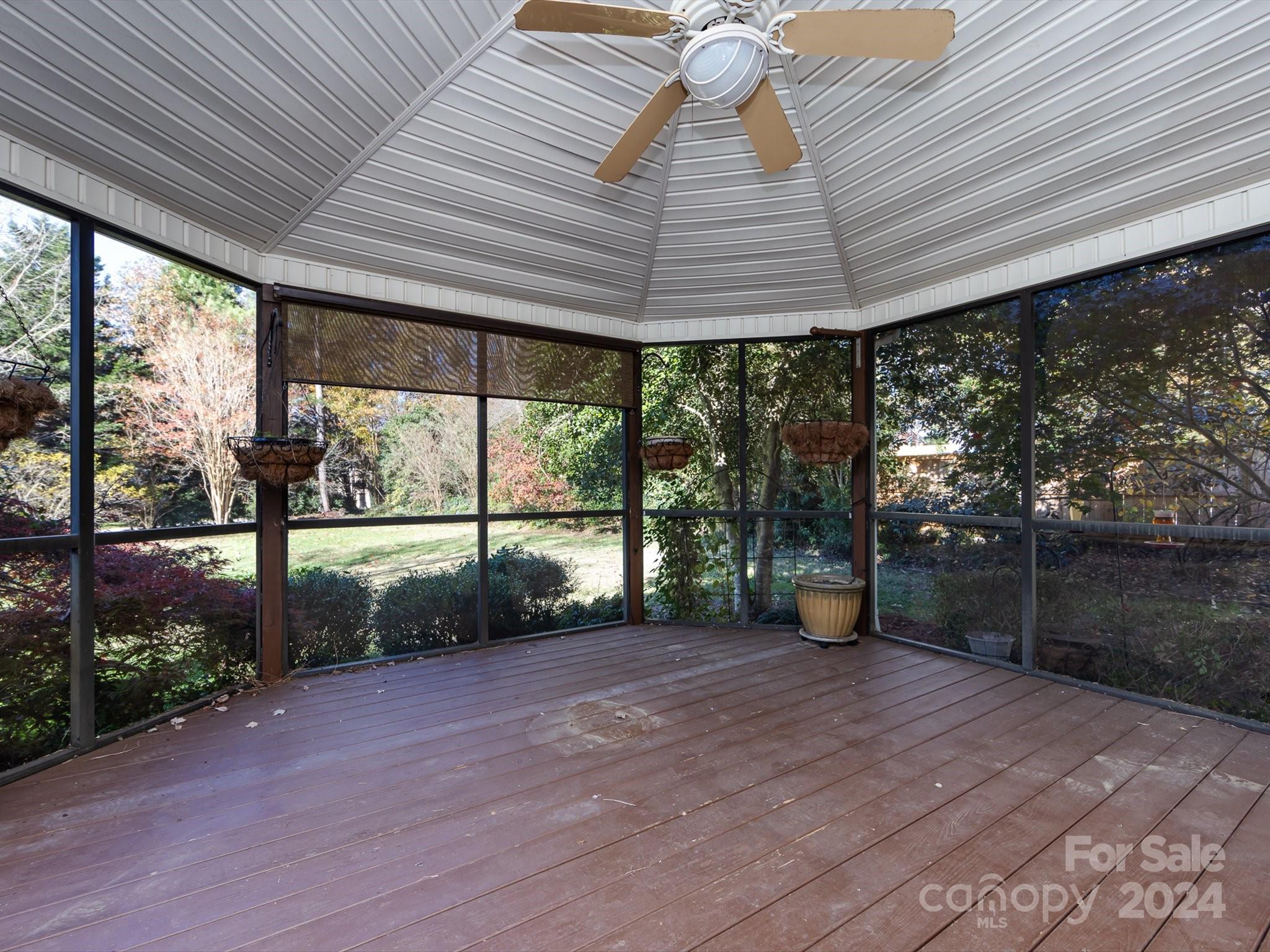 Quail Ridge - Residential