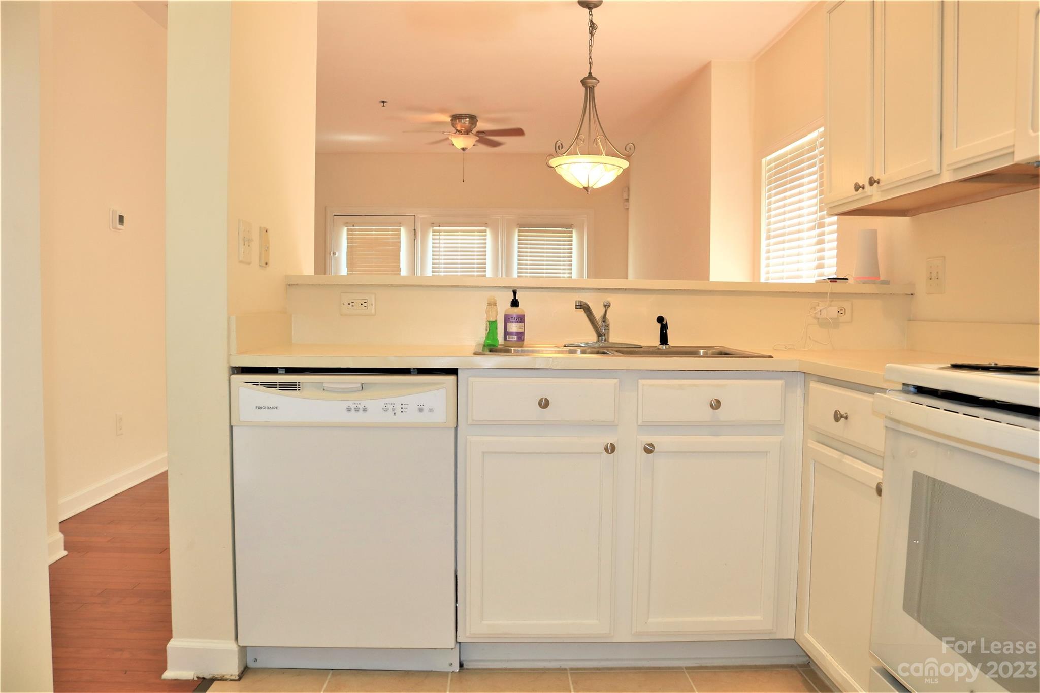 Avalon at Mallard Creek - Residential Lease