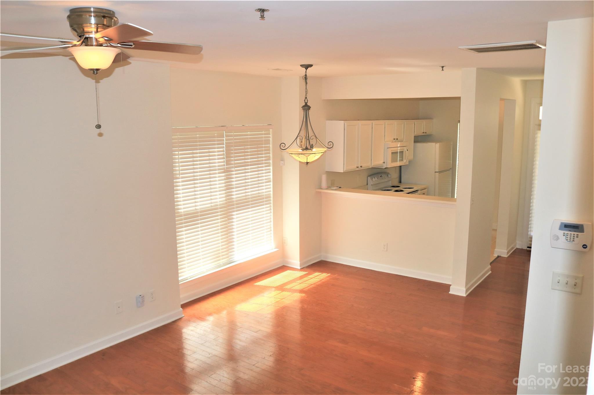 Avalon at Mallard Creek - Residential Lease