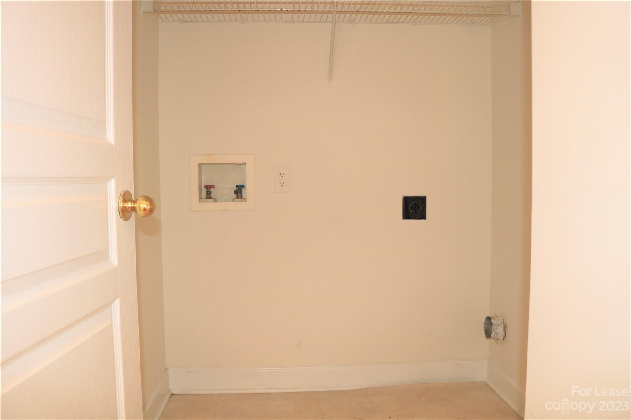 Avalon at Mallard Creek - Residential Lease