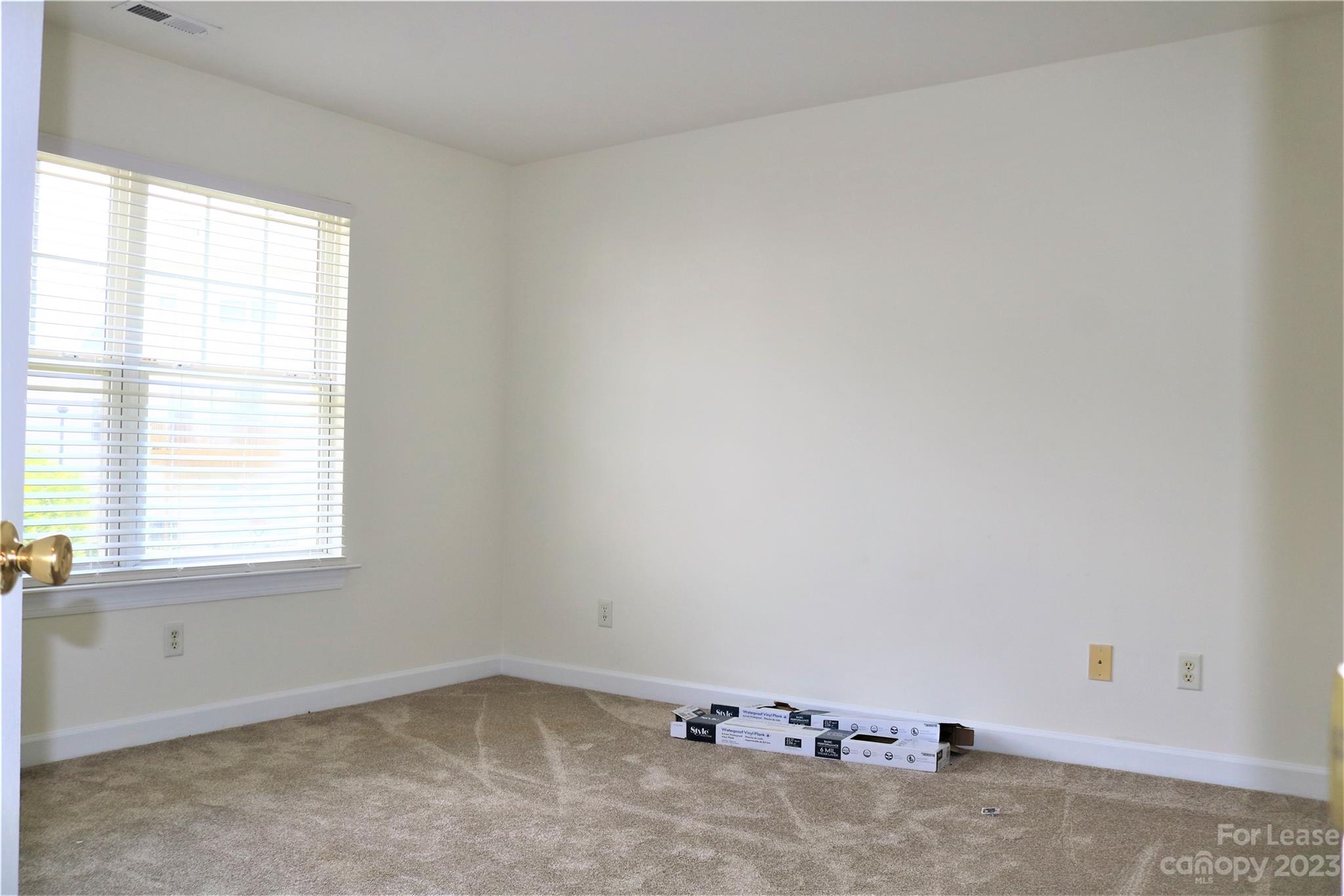 Avalon at Mallard Creek - Residential Lease