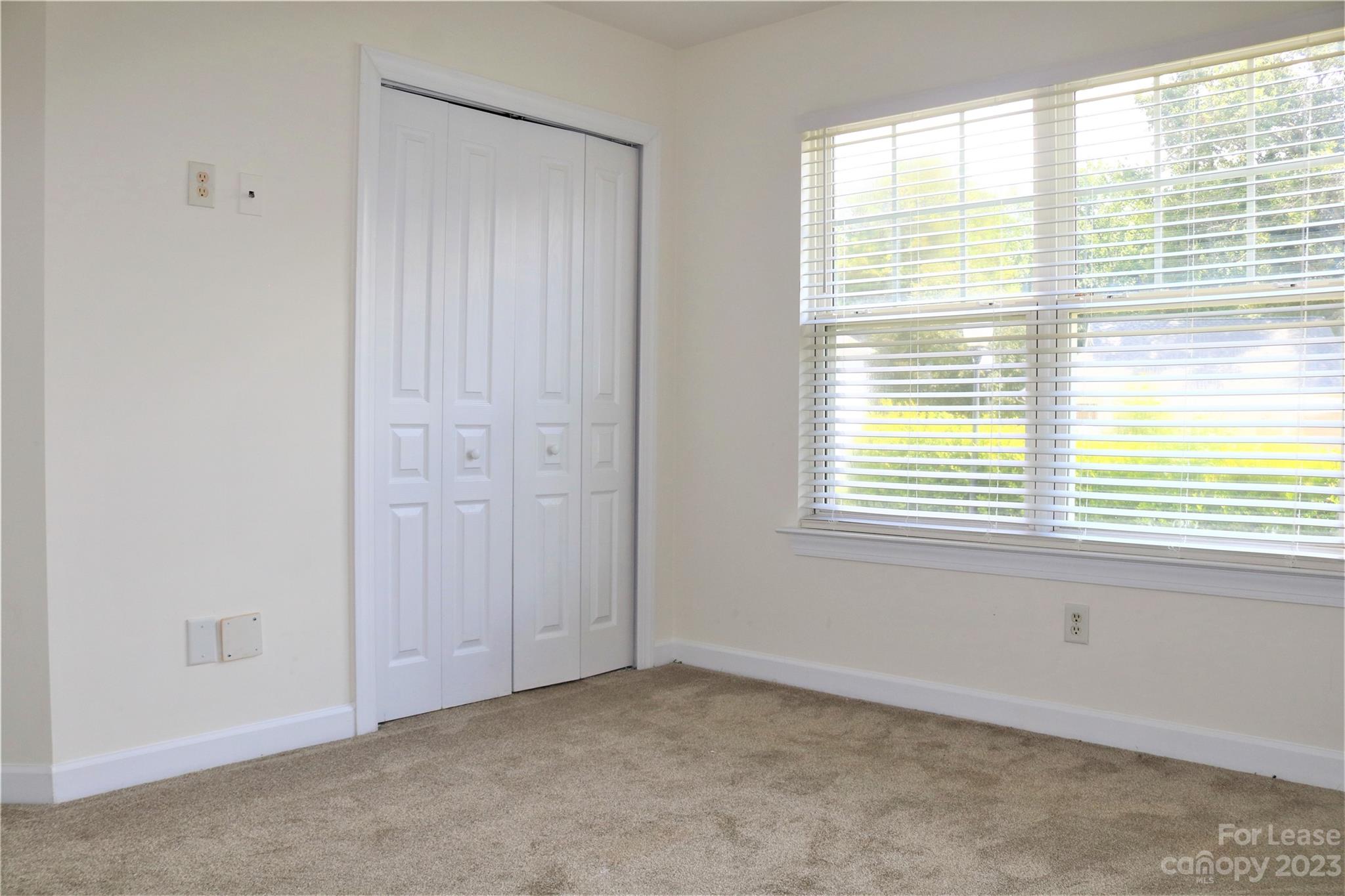 Avalon at Mallard Creek - Residential Lease