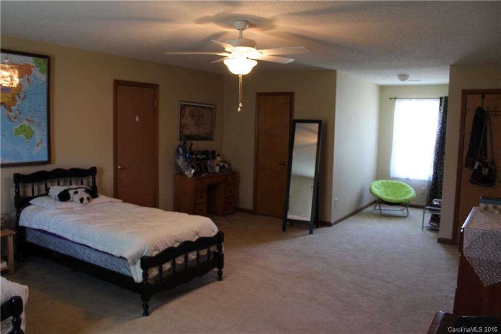 Cameron Acres - Residential