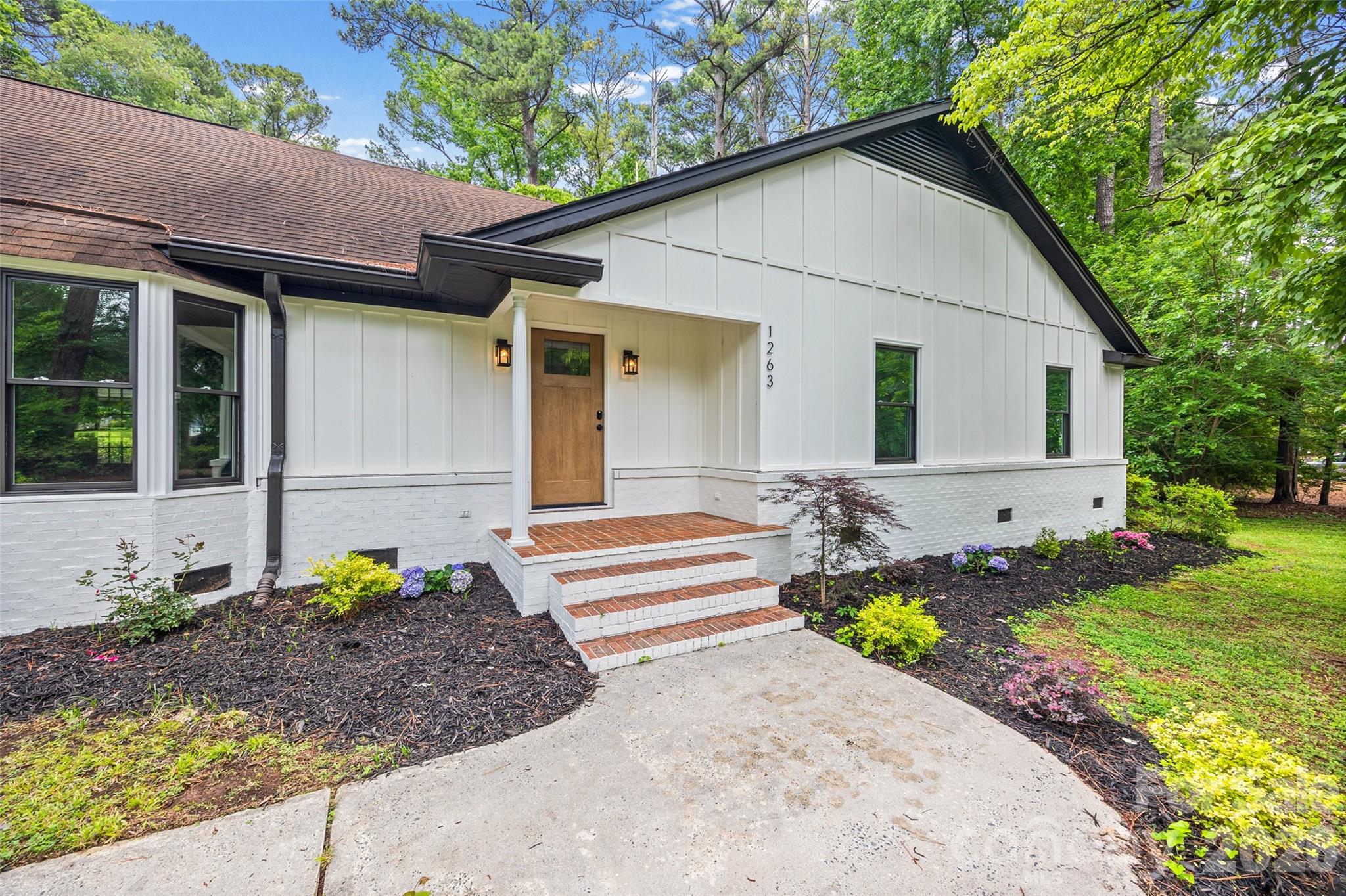 Meadow Lakes - Residential