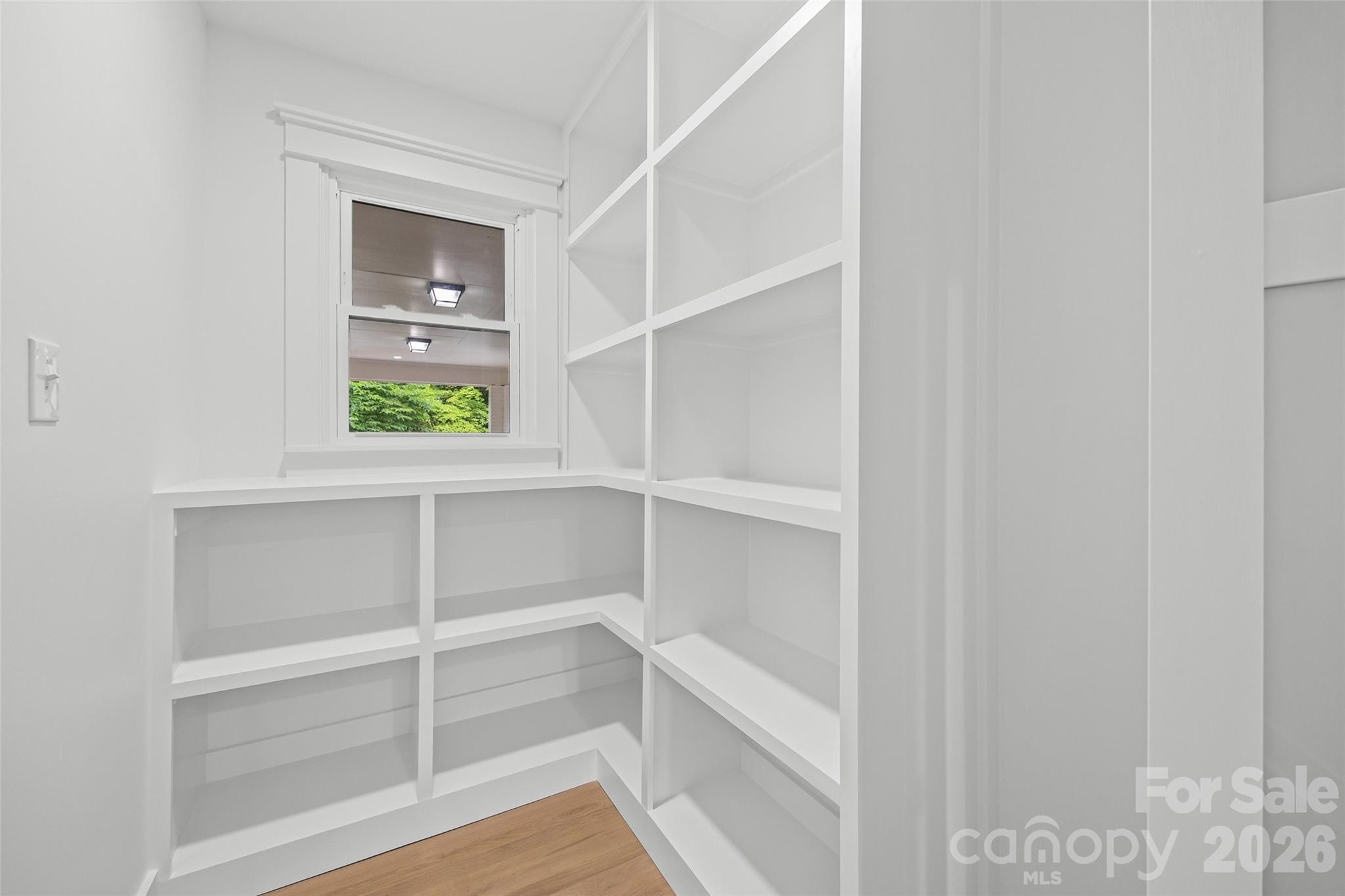 Meadow Lakes - Residential