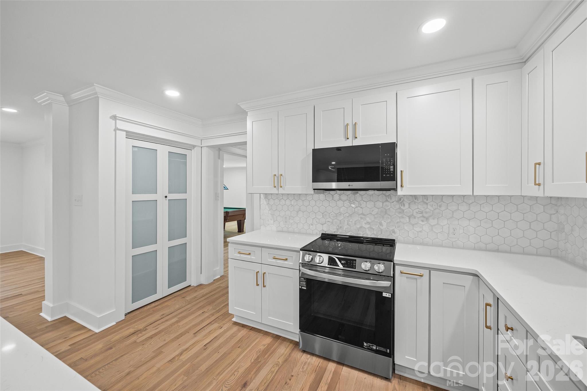 Meadow Lakes - Residential