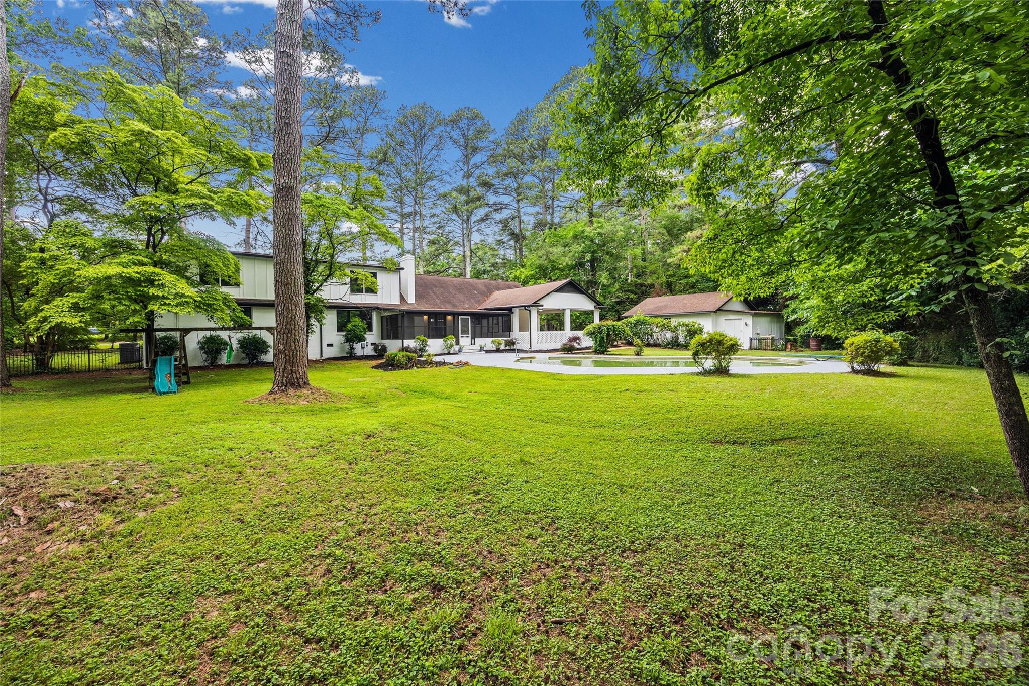 Meadow Lakes - Residential