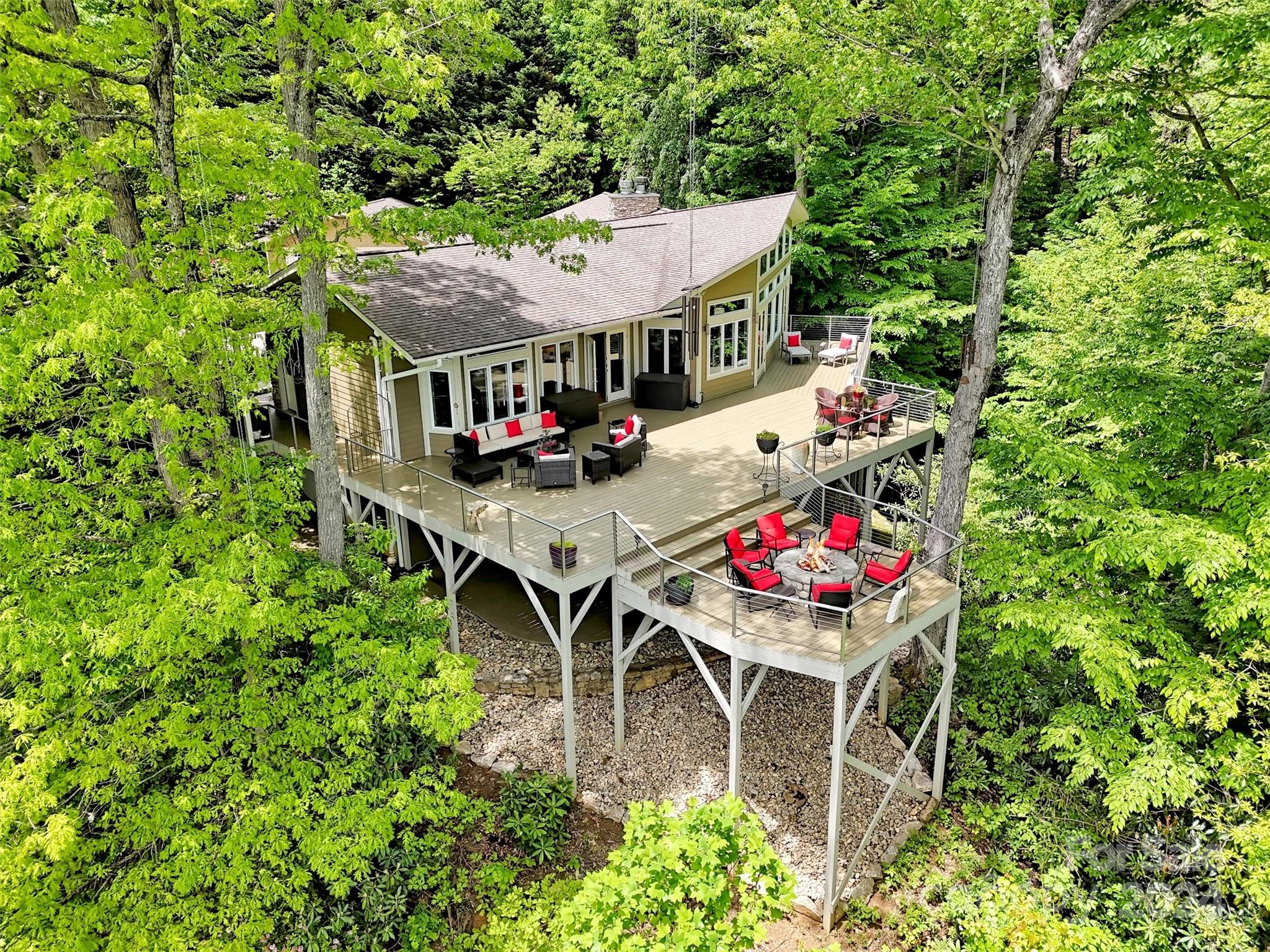 Laurel Ridge Country Club - Residential