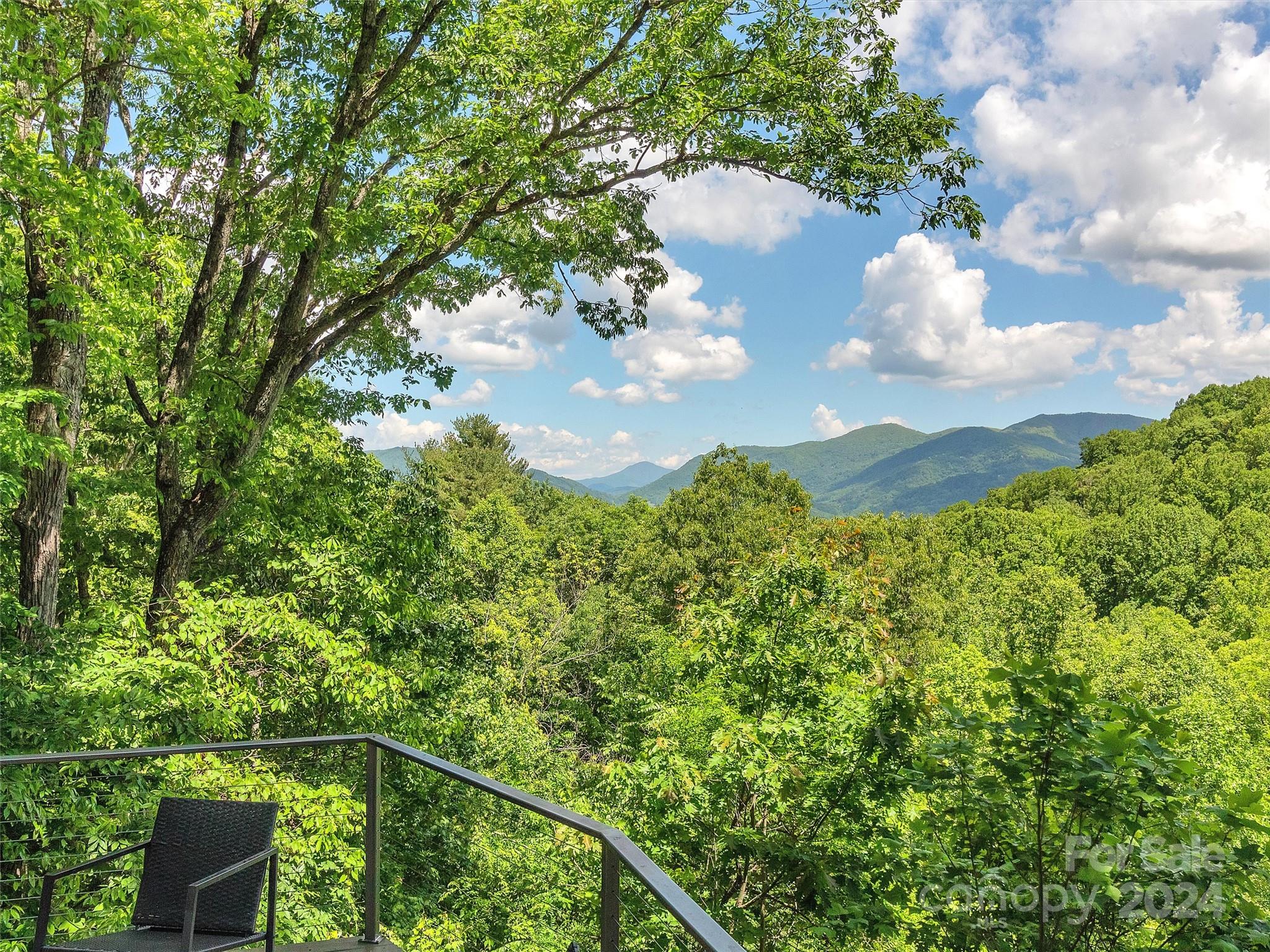 Laurel Ridge Country Club - Residential