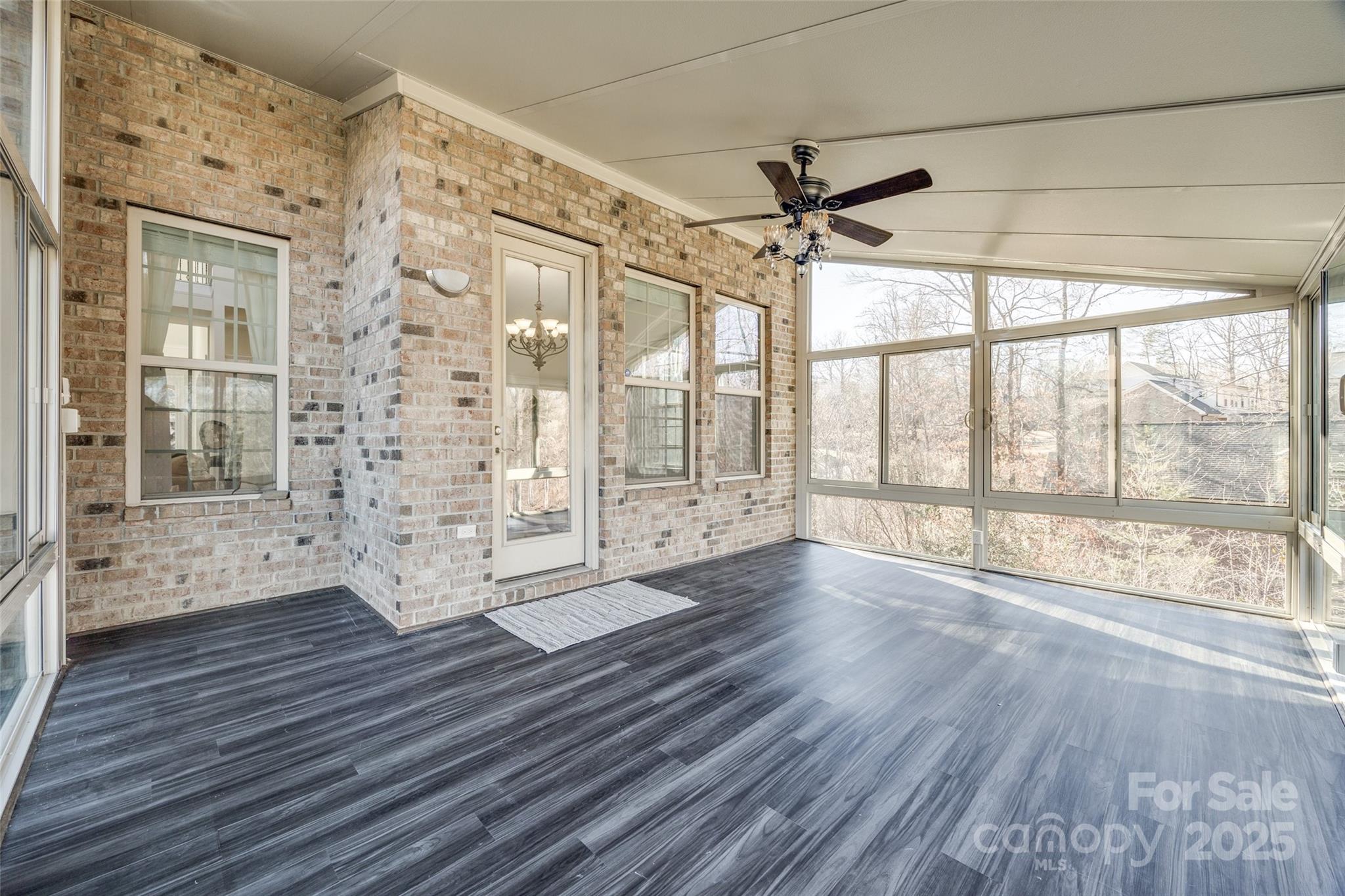 The Retreat At Sunset Ridge - Residential