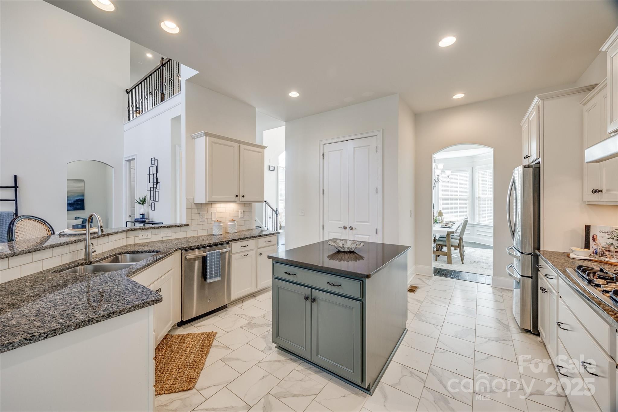 The Retreat At Sunset Ridge - Residential