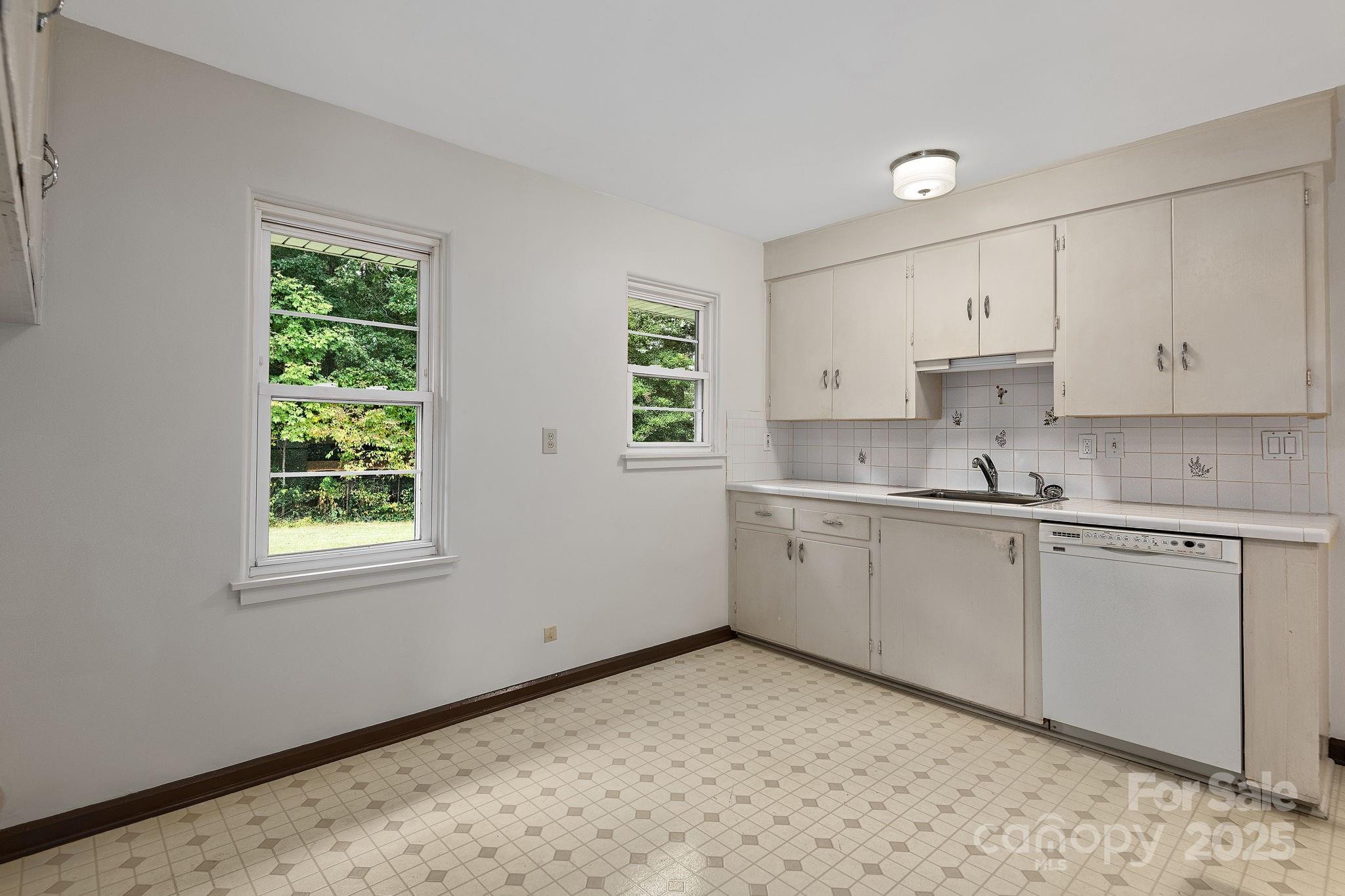 316 Old Haw Creek Road