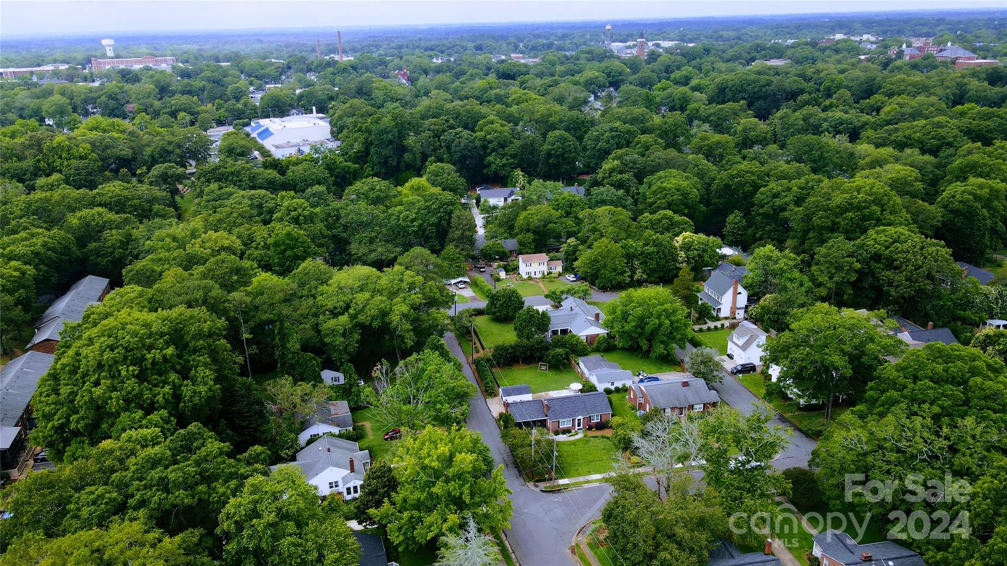 Seventeen Acres - Residential