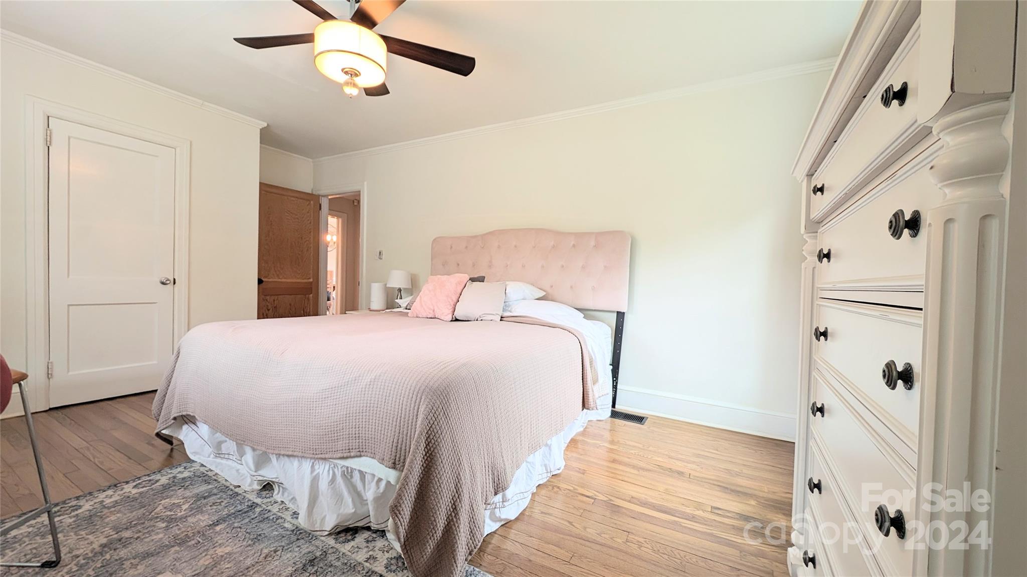 Seventeen Acres - Residential