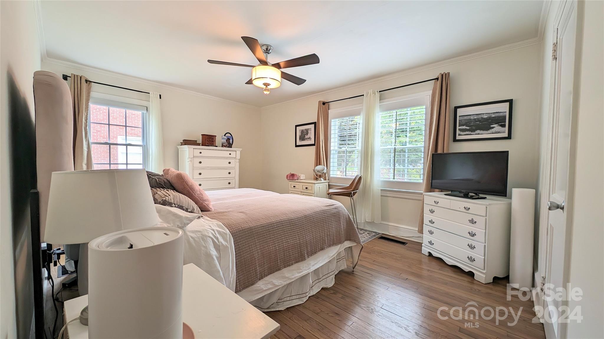 Seventeen Acres - Residential