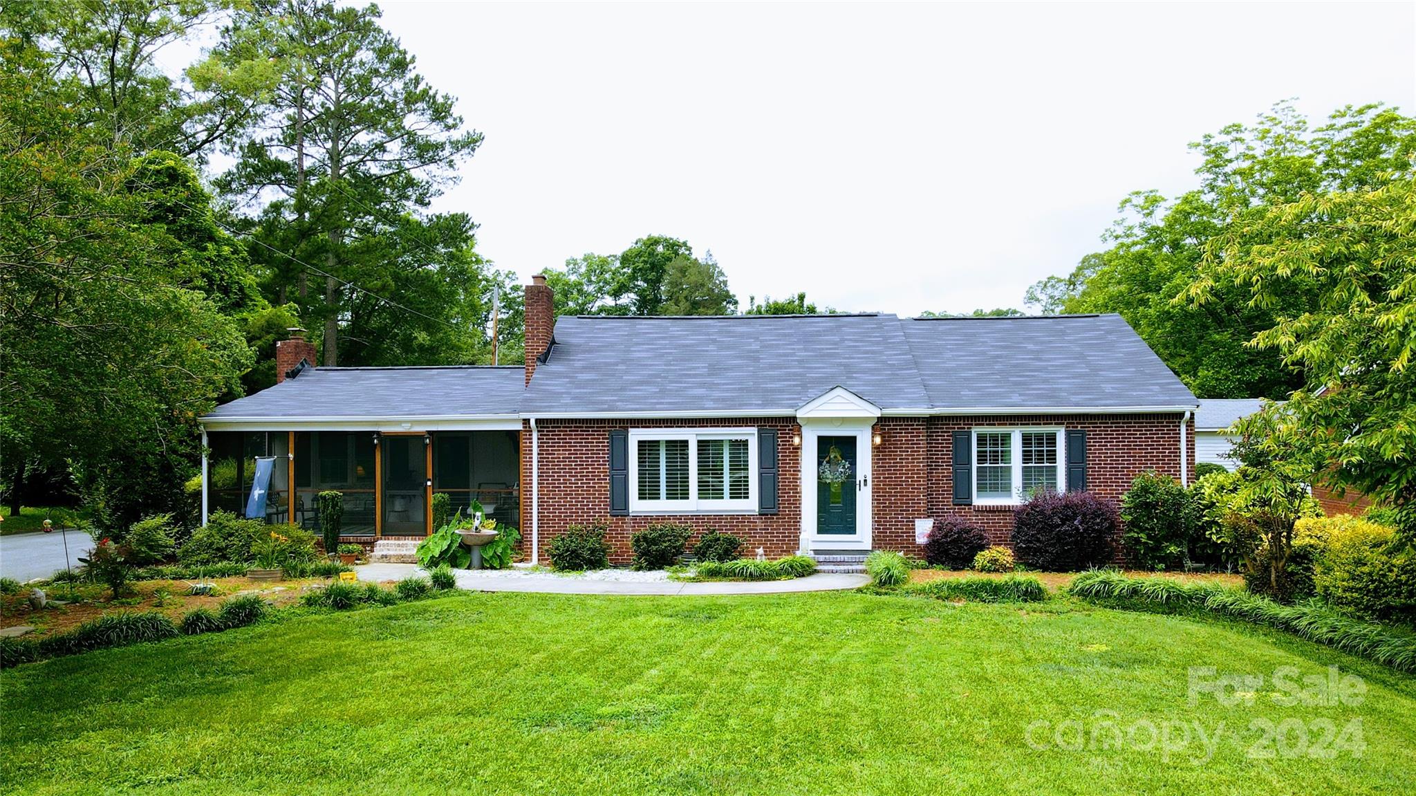 Seventeen Acres - Residential