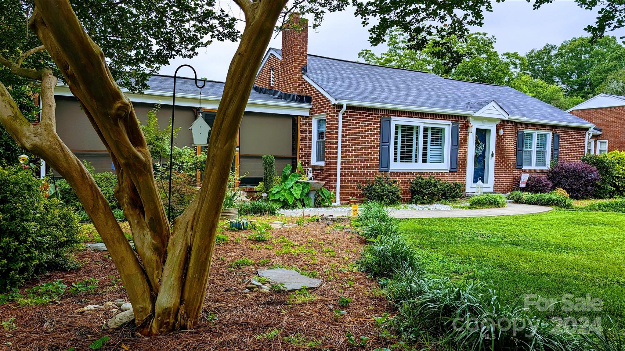 Seventeen Acres - Residential