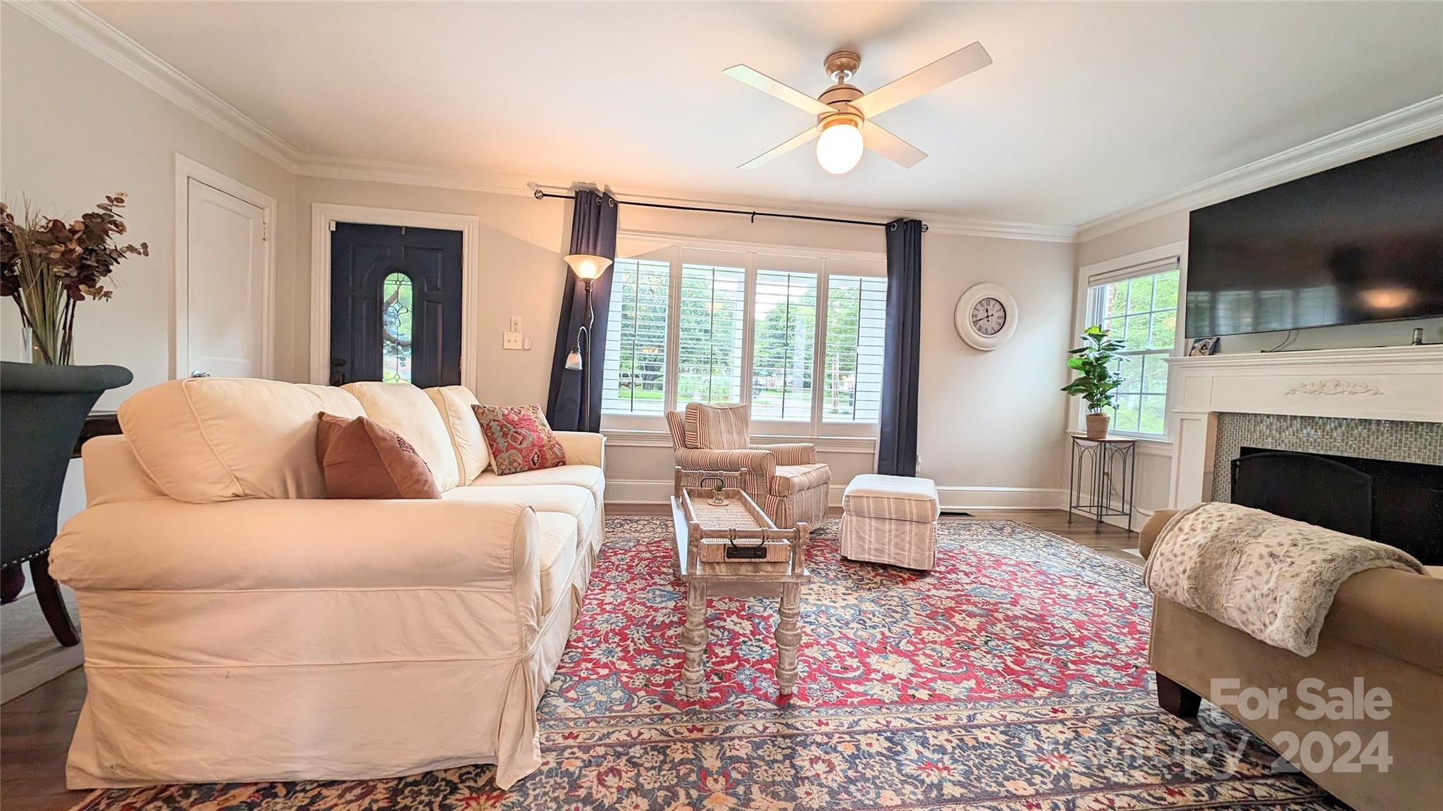 Seventeen Acres - Residential