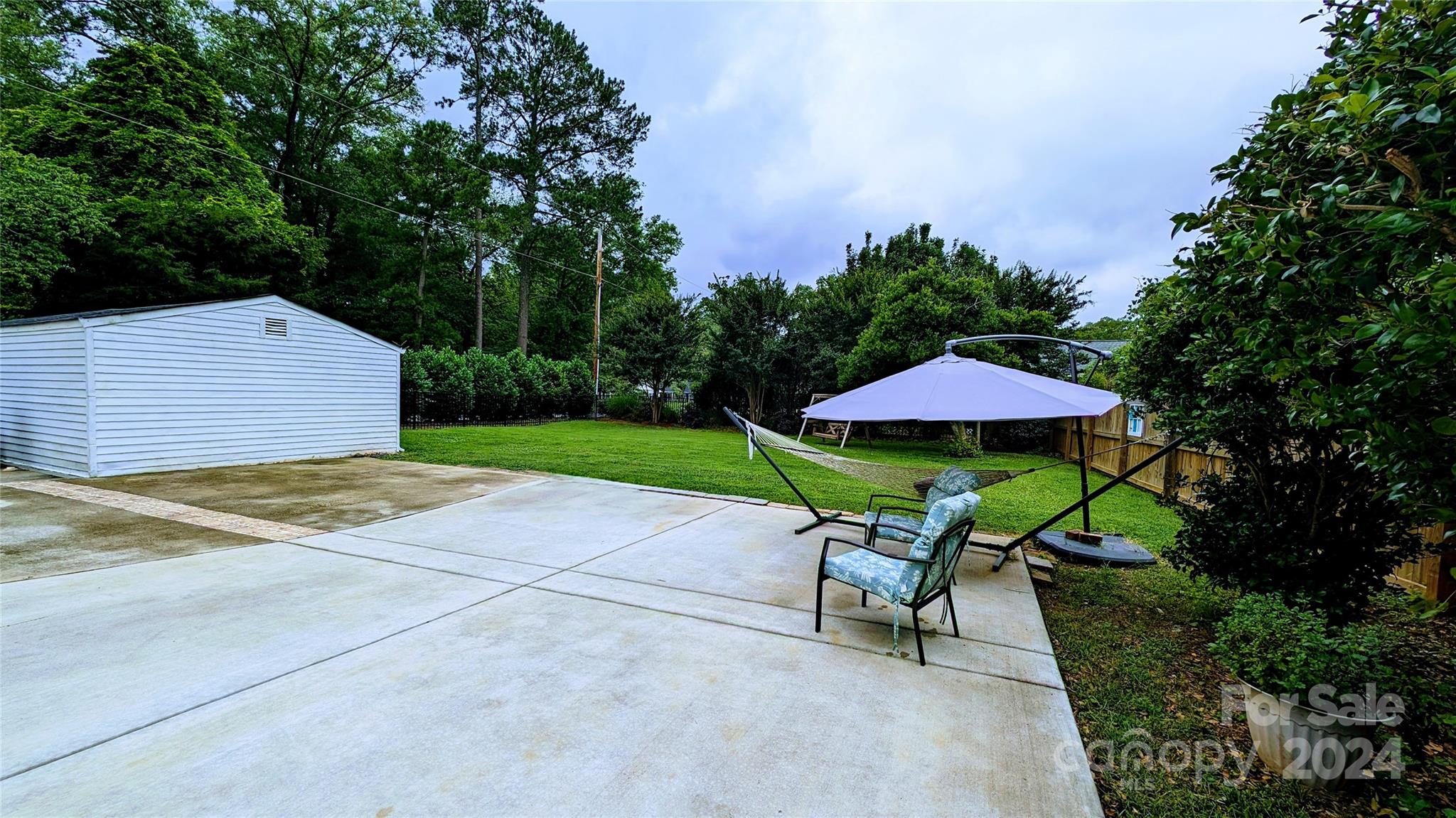 Seventeen Acres - Residential