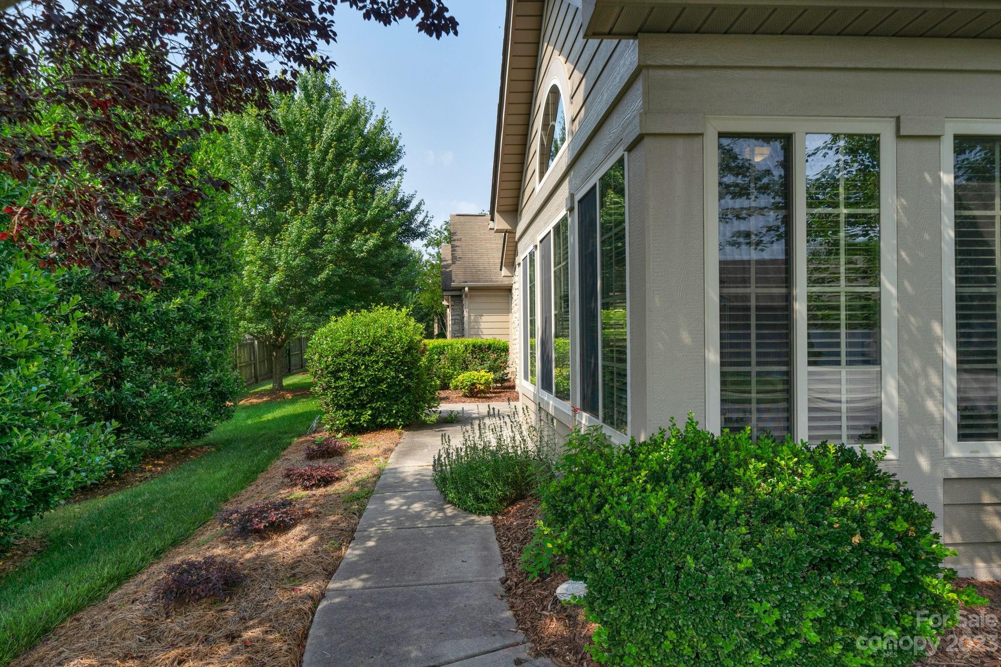 Polo Club At Weddington - Residential