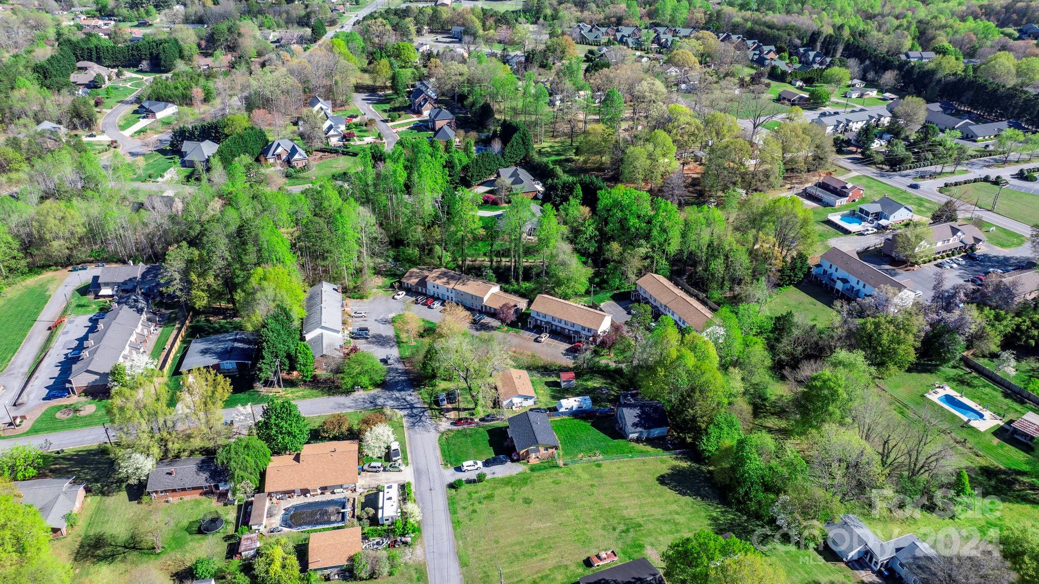 Huntsmoor - Residential