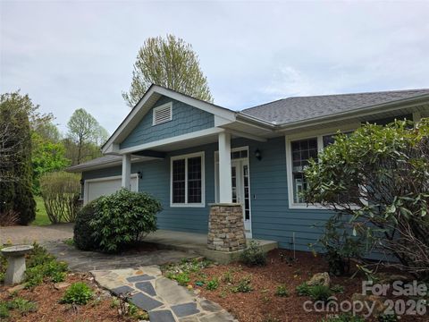 Photo of 35 Stonecrest Court, Flat Rock, NC 28731 (MLS # 4370036)