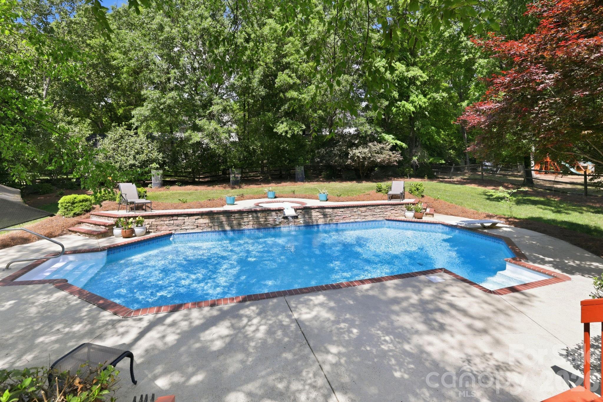 5510 Providence Glen Road