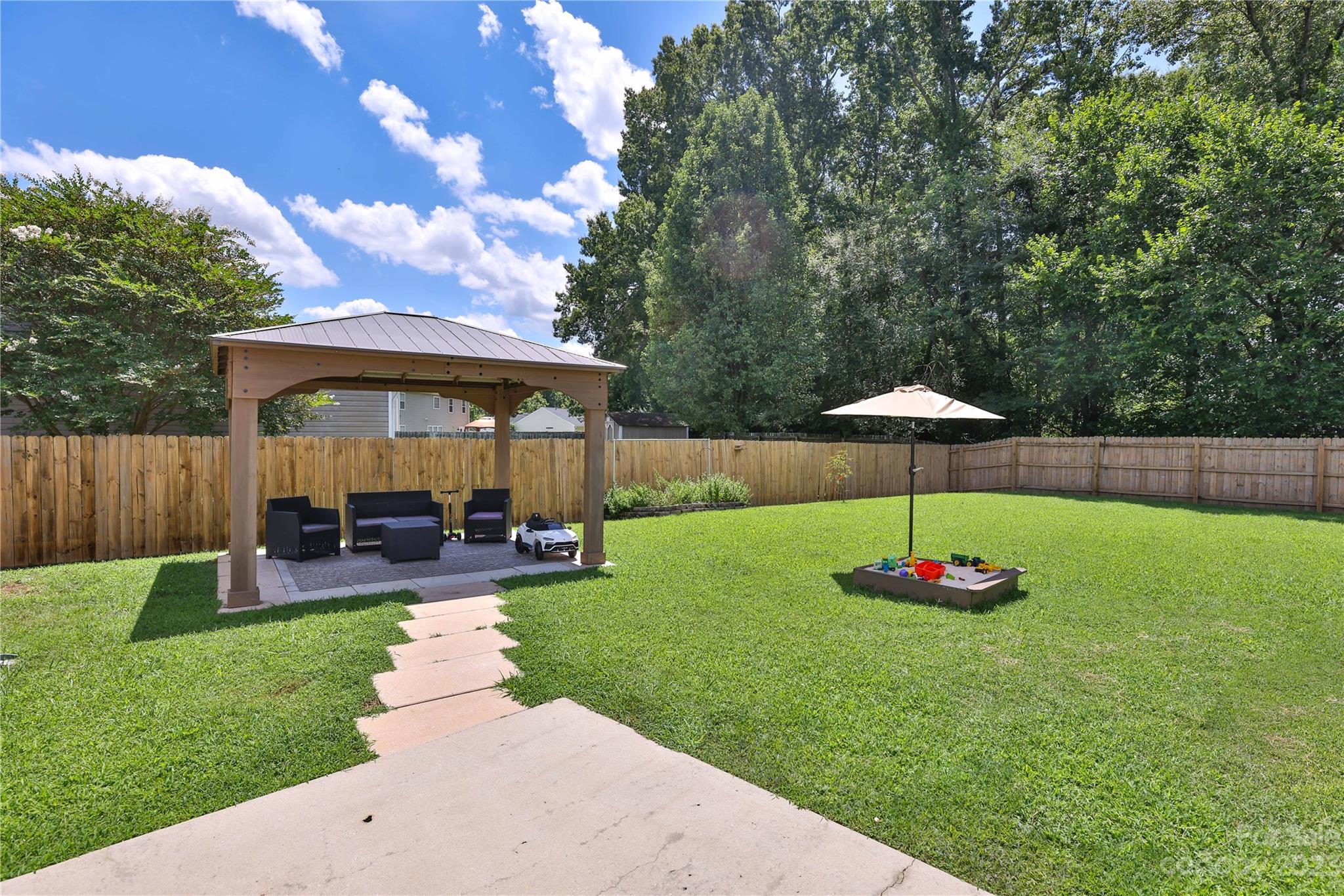 Arbor Glen - Residential