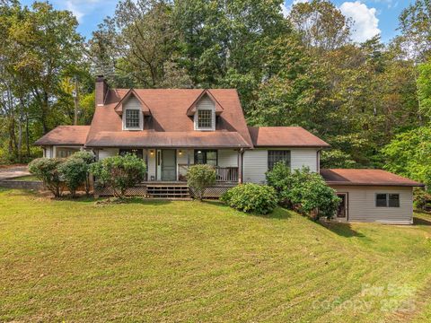 19 Bakers Acres Lane Leicester NC 28748