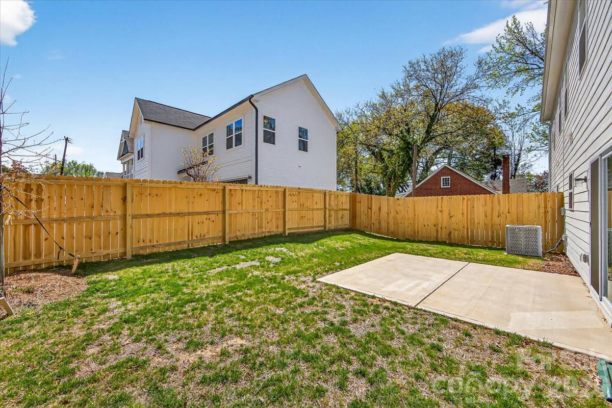 Oakhurst - Residential