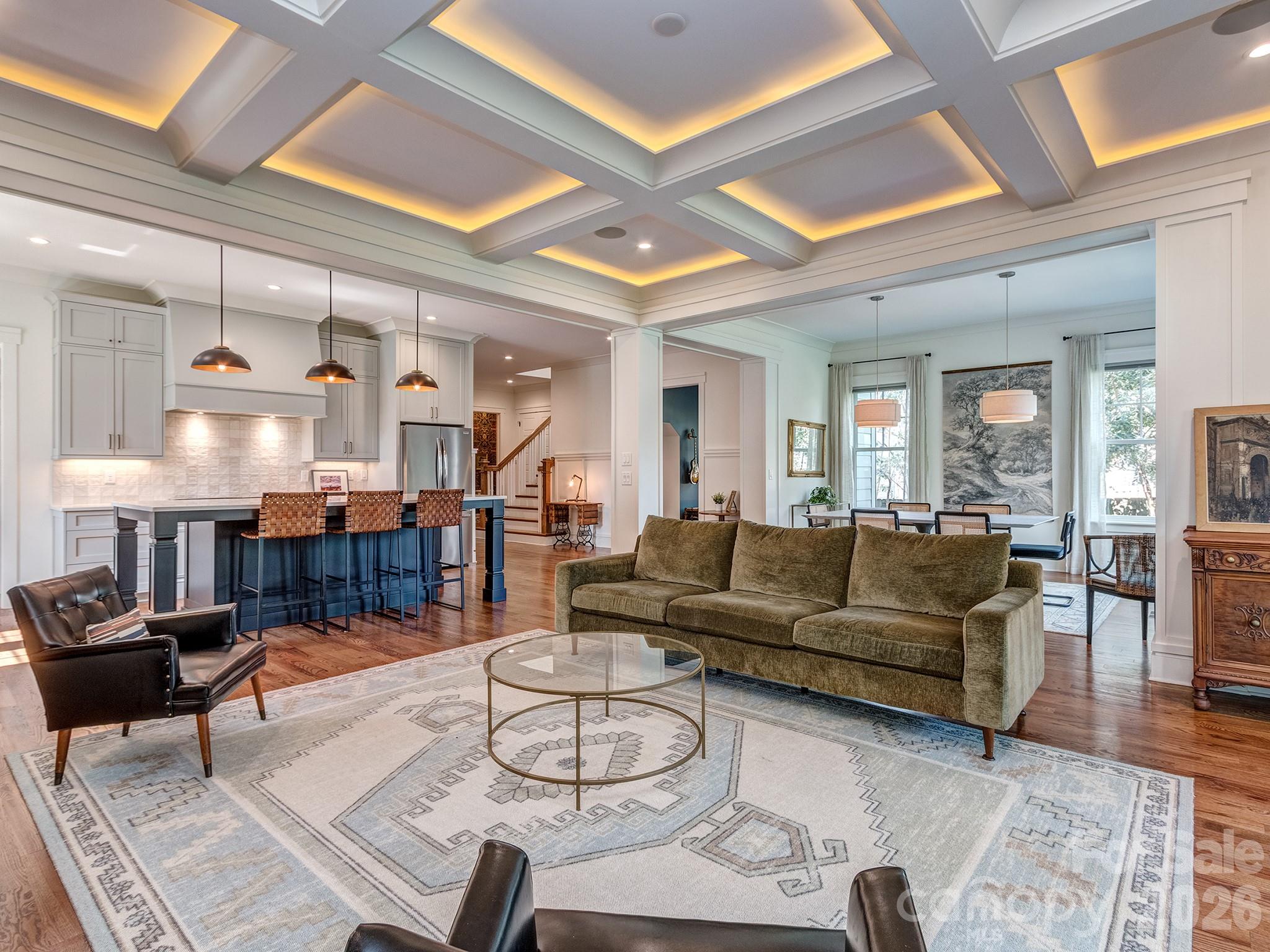 Plaza Hills - Residential